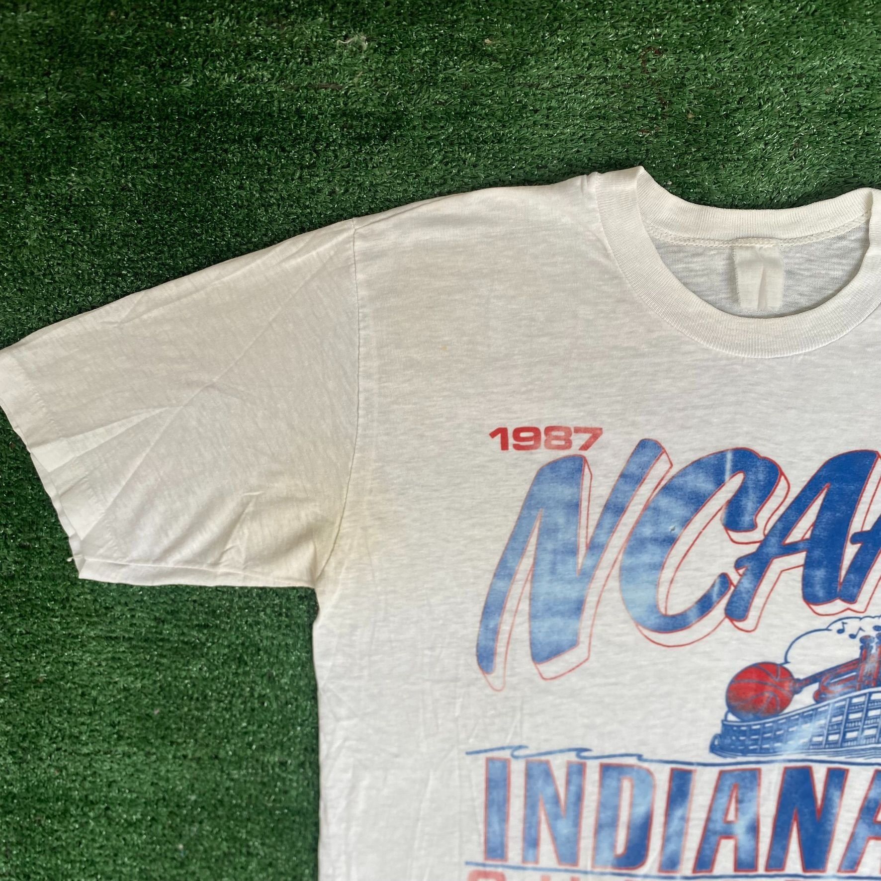 Vintage Vintage 80s Indiana Basketball Shirt University College Tee Size US M / EU 48-50 / 2 - 2 Thumbnail