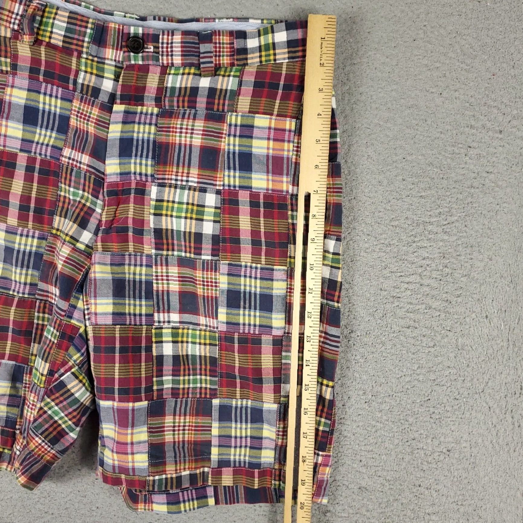 Brooks Brothers VINTAGE Brooks Brothers Shorts Men Size 33 Flat Front Chino Plaid Casual Classic Blue Size US 33 - 5 Thumbnail