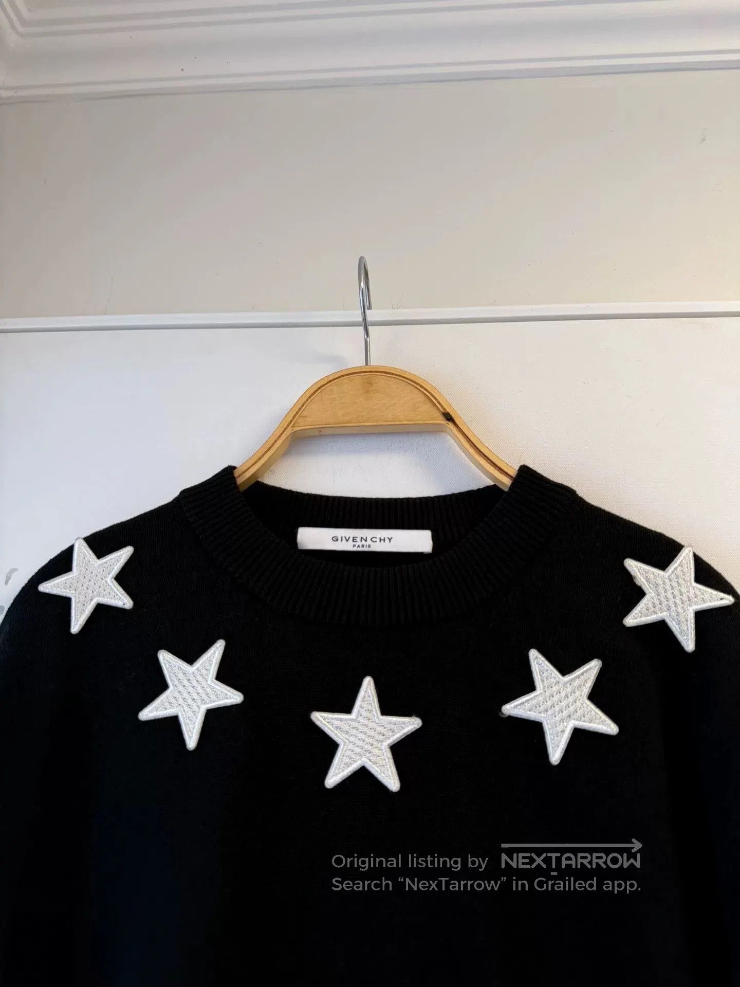 Givenchy Givenchy Star Knit Sweater for Men. Size US S / EU 44-46 / 1 - 5 Thumbnail