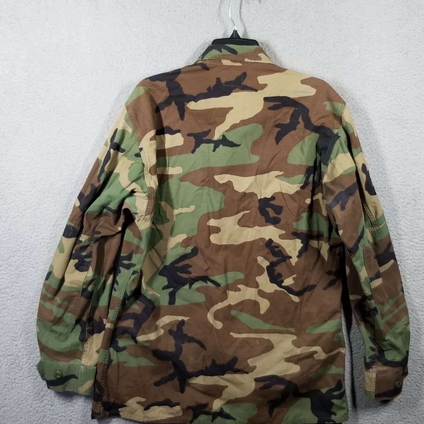 Vintage VINTAGE US Army Combat Woodland Camo Field Jacket Men Adult Medium Long Casual Military Hunting 90s Size US M / EU 48-50 / 2 - 2 Thumbnail