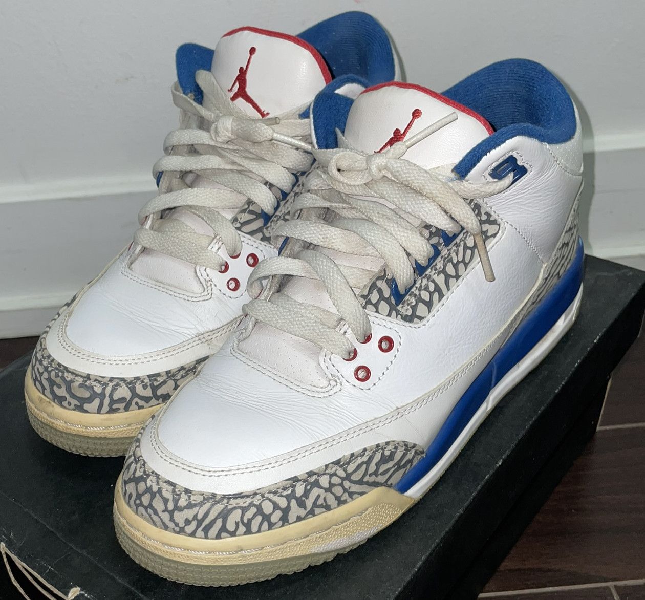 Jordan 3 true blue gs best sale