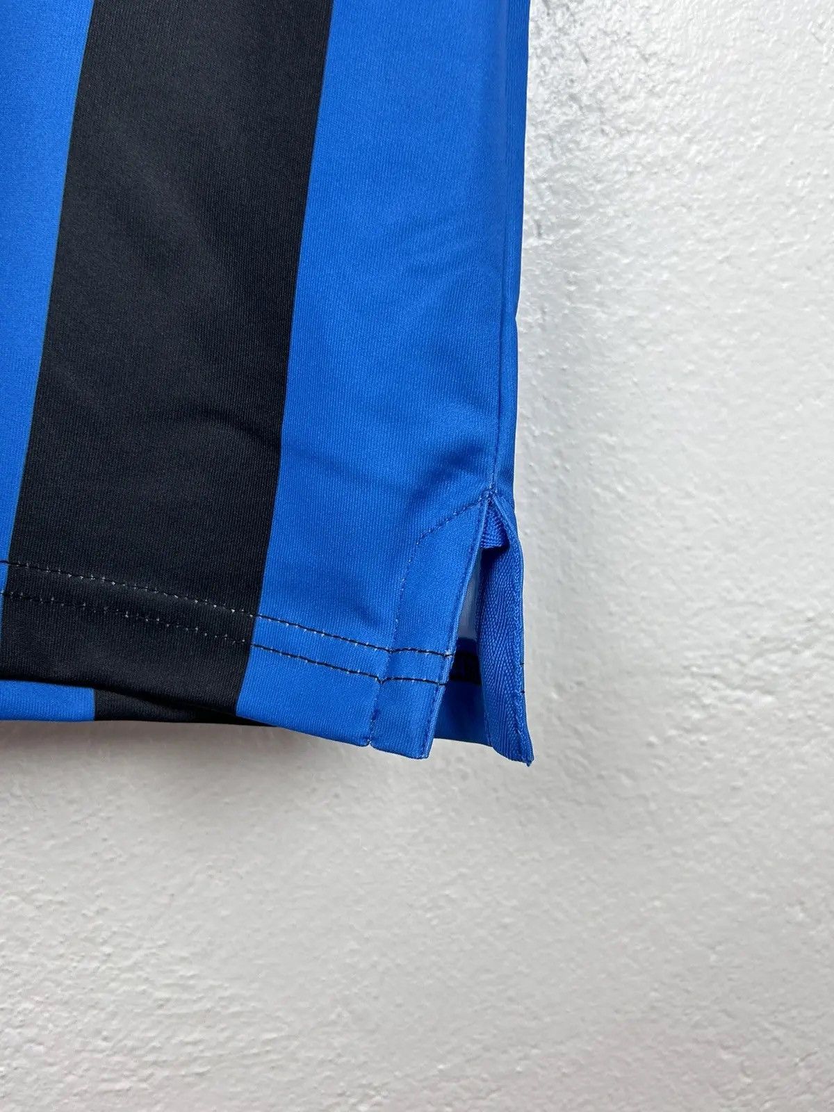Vintage Vintage Uhlsport Inter Milan 1988/89 Home Kit Soccer Jersey Size US XXL / EU 58 / 5 - 6 Thumbnail