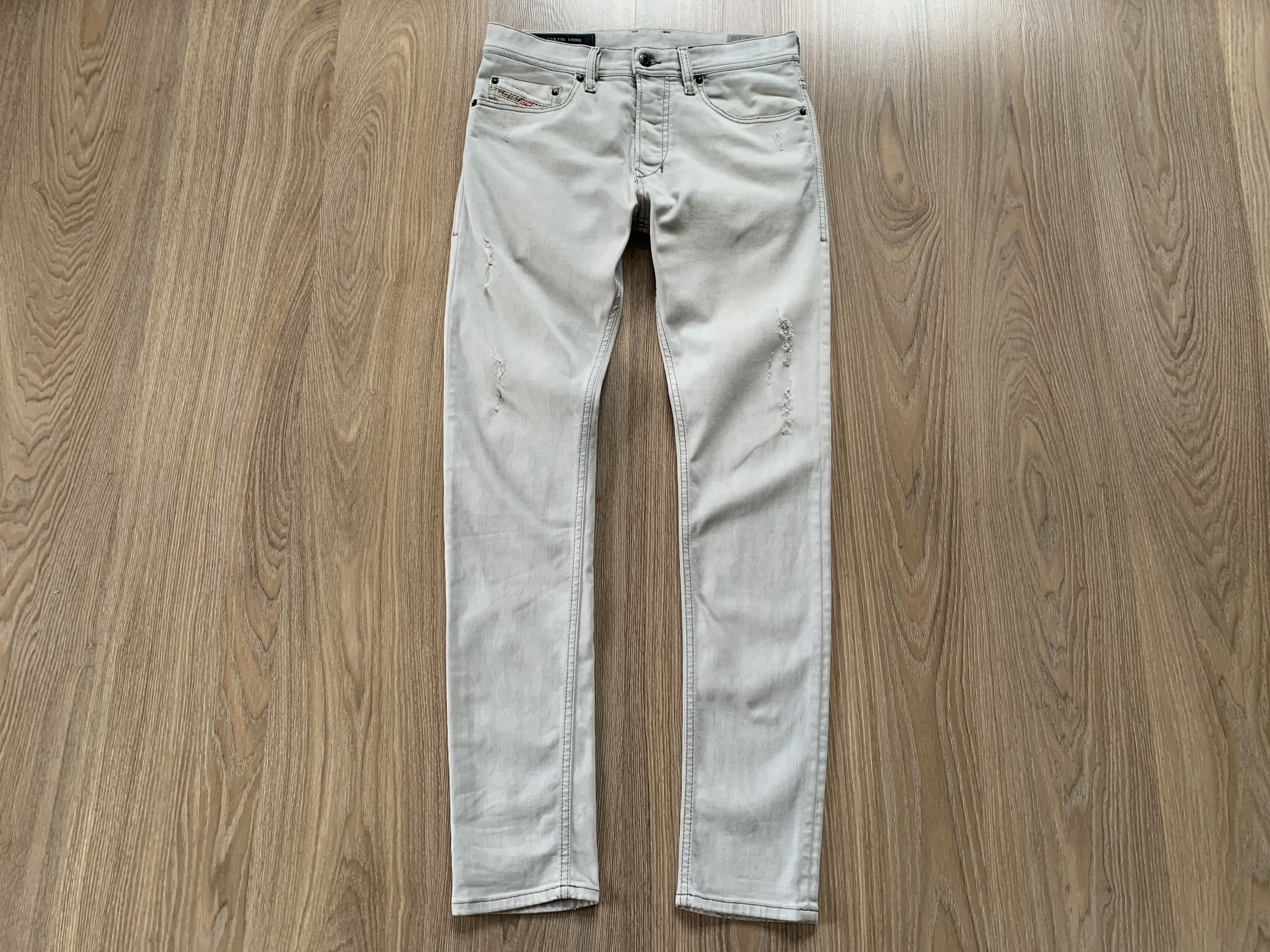 Diesel Diesel Tepphar Slim Carrot Stretch Light Grey Jeans Size US 30 / EU 46 - 2 Thumbnail