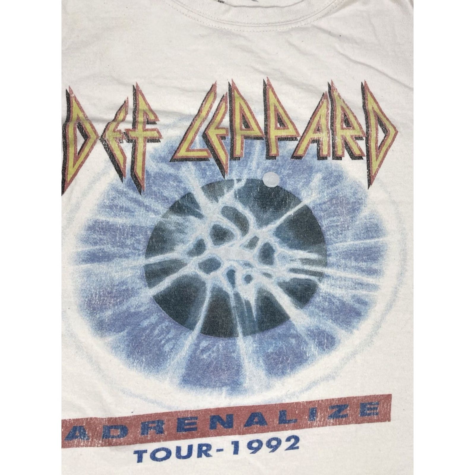 Vintage VINTAGE Def Leppard Adrenalize Tour 1992 Graphic T-shirt Women Large Merch Music Shirt Ivory Retro Buttons Size L / US 10 / IT 46 - 2 Thumbnail