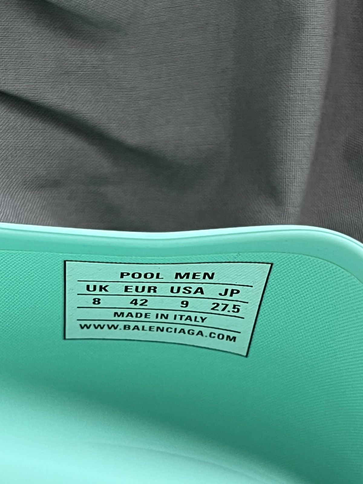 Balenciaga Balenciaga Mint Rubber Slides EU 42 NIB Size US 9 / EU 42 - 3 Thumbnail