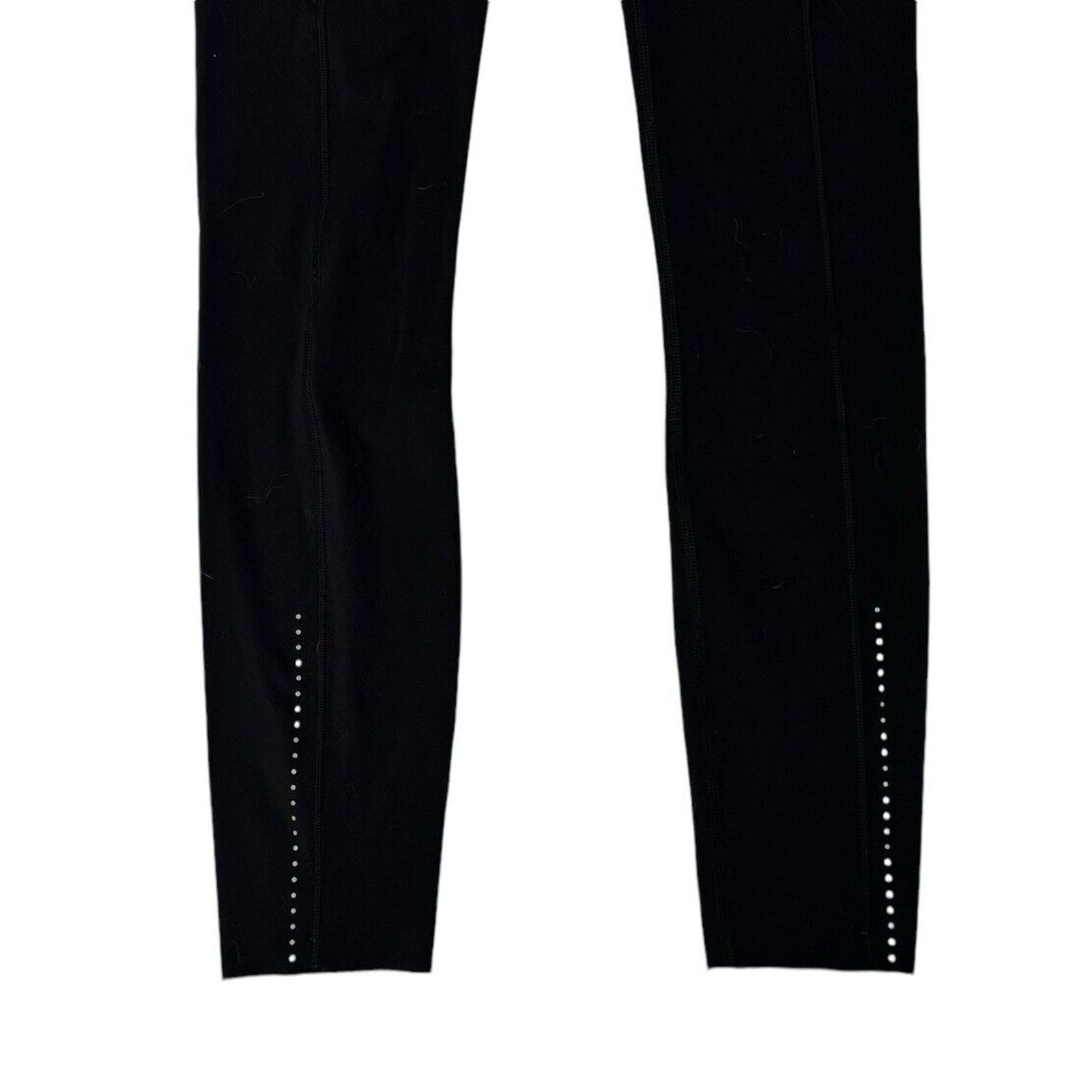 Lululemon LULULEMON Black Reflective Yoga Leggings POCKETS Size XS 2 Size 26" / US 2 / IT 38 - 4 Thumbnail