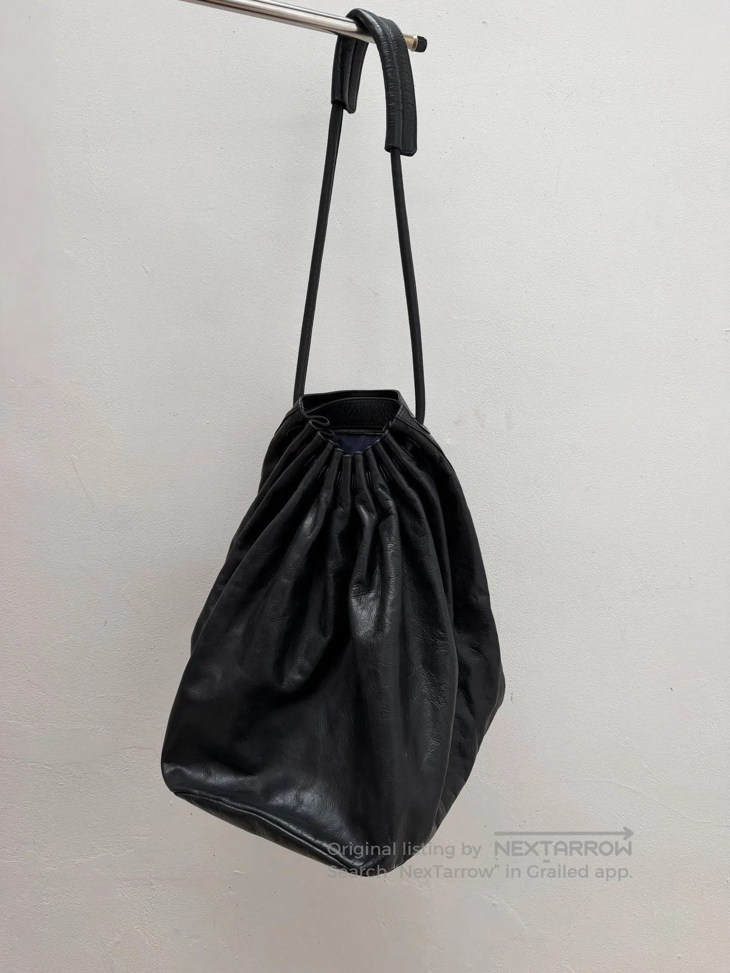 Yohji Yamamoto Yohji Yamamoto Pleated Leather Tote. Size ONE SIZE - 4 Thumbnail