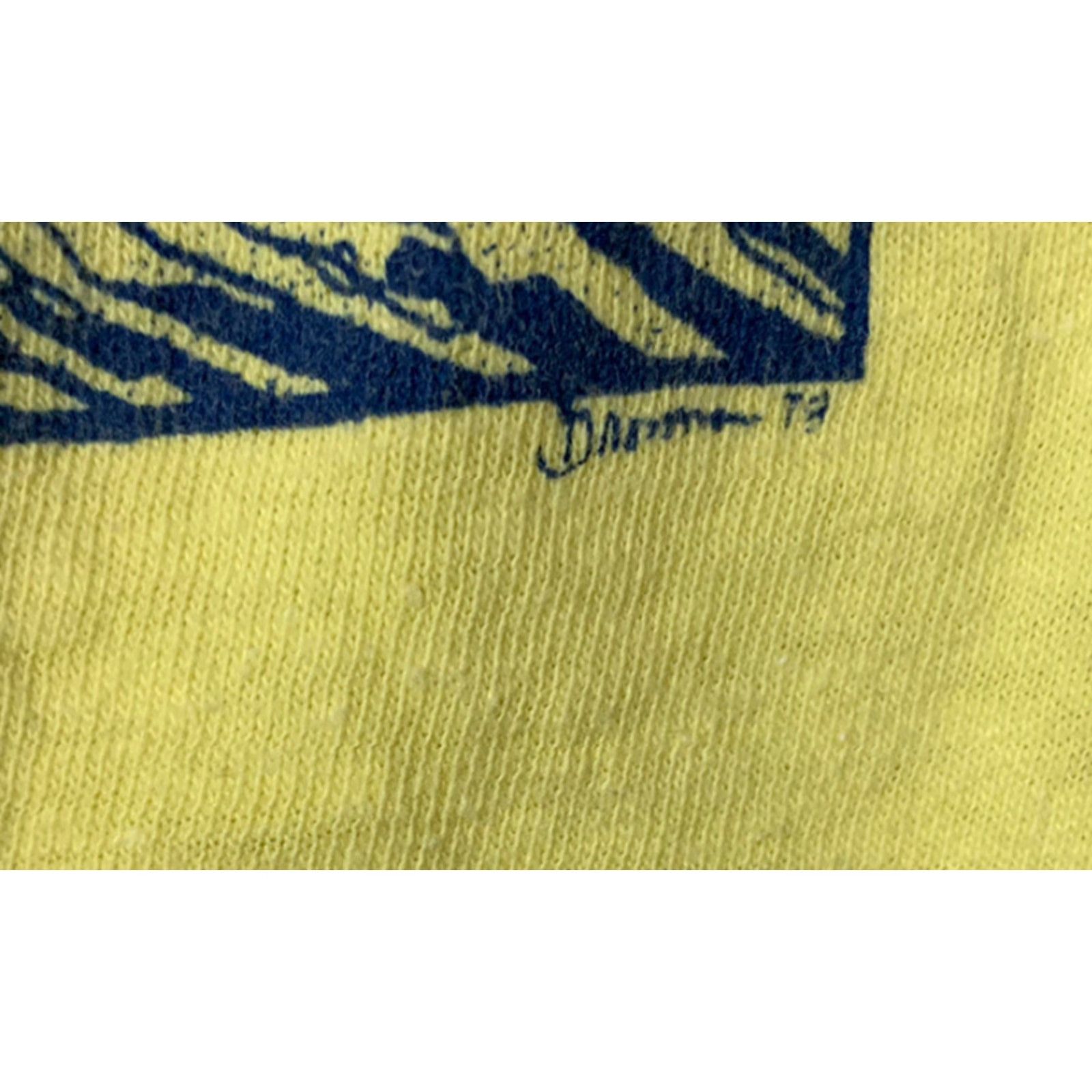 Hanes VINTAGE 70s Hanes T Shirt Maui No Ka OI Surf Large Yellow Mens Size US L / EU 52-54 / 3 - 3 Thumbnail