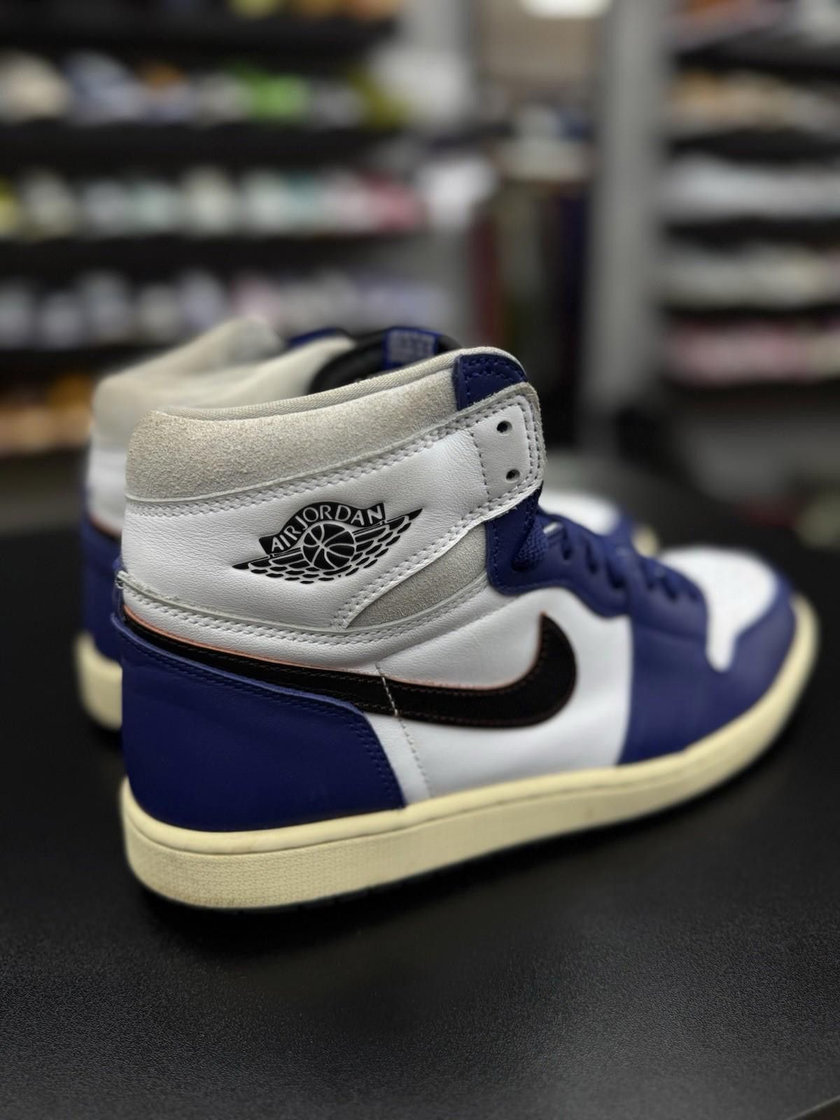 Jordan Brand Size 11 - Air Jordan 1 Retro OG High Rare Air - Deep Royal Size US 11 / EU 44 - 3 Thumbnail