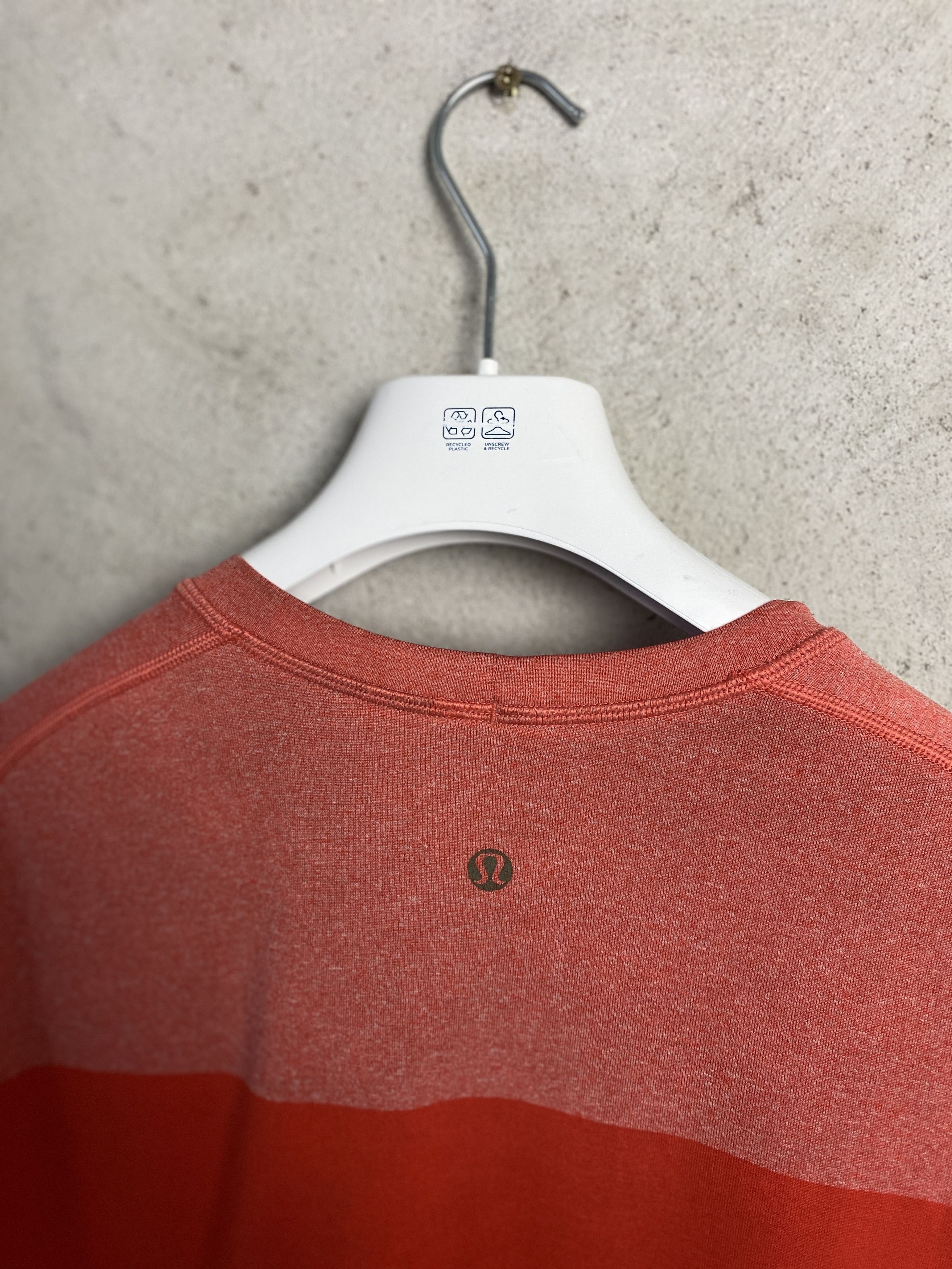 Lululemon Lululemon sport t-shirt tee casual Size US XL / EU 56 / 4 - 3 Thumbnail
