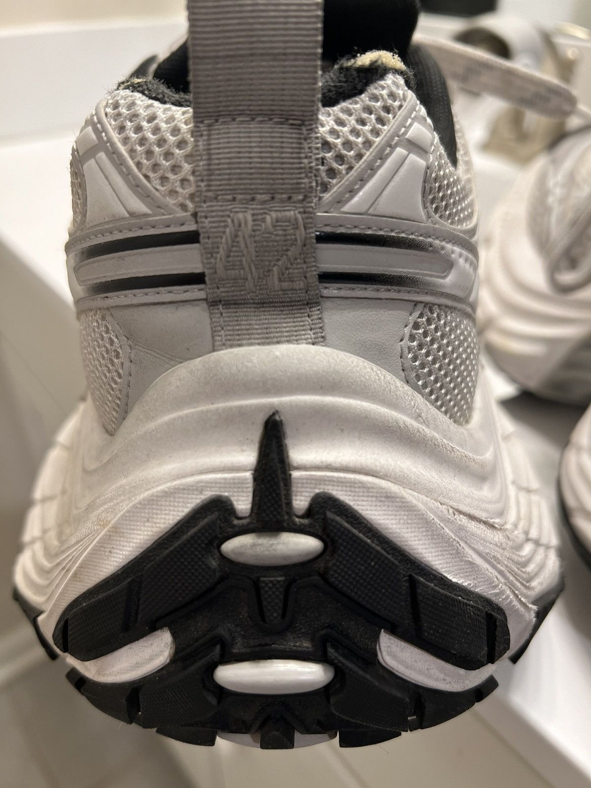 Balenciaga Balenciaga 10XL Sneakers Grey/White Size US 10 / EU 43 - 5 Thumbnail