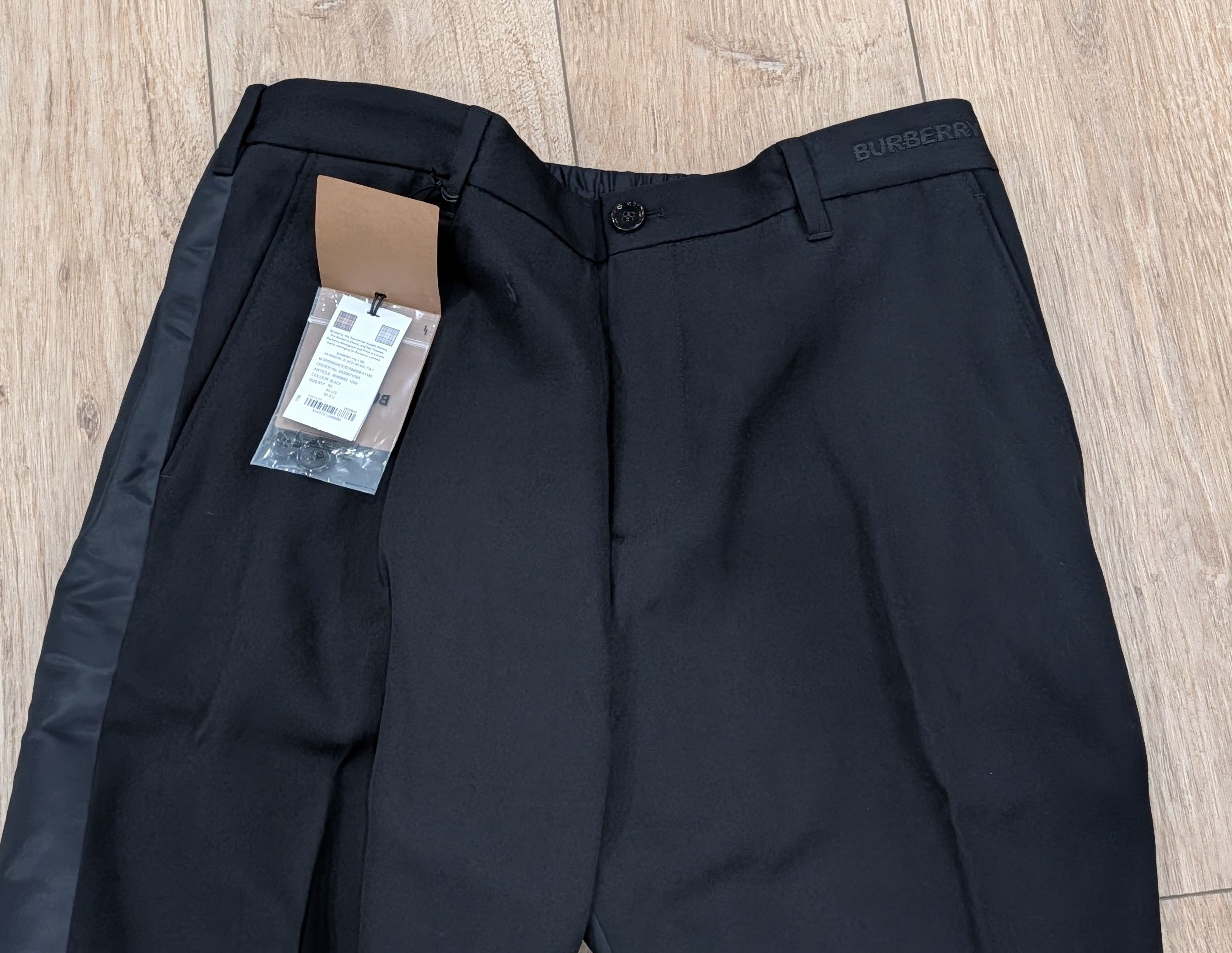 Burberry Burberry Two-Tone Tapered Trousers Pants Black 48 US 32 Size US 32 / EU 48 - 2 Thumbnail