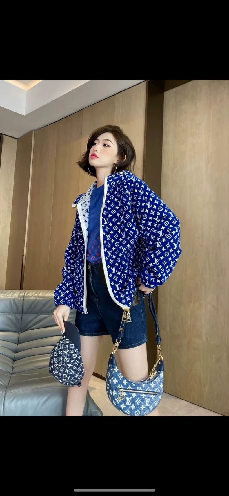 Louis Vuitton Louis Vuitton Blue and white double-sided presbyopic jacket Size XS / US 0-2 / IT 36-38 - 9 Thumbnail