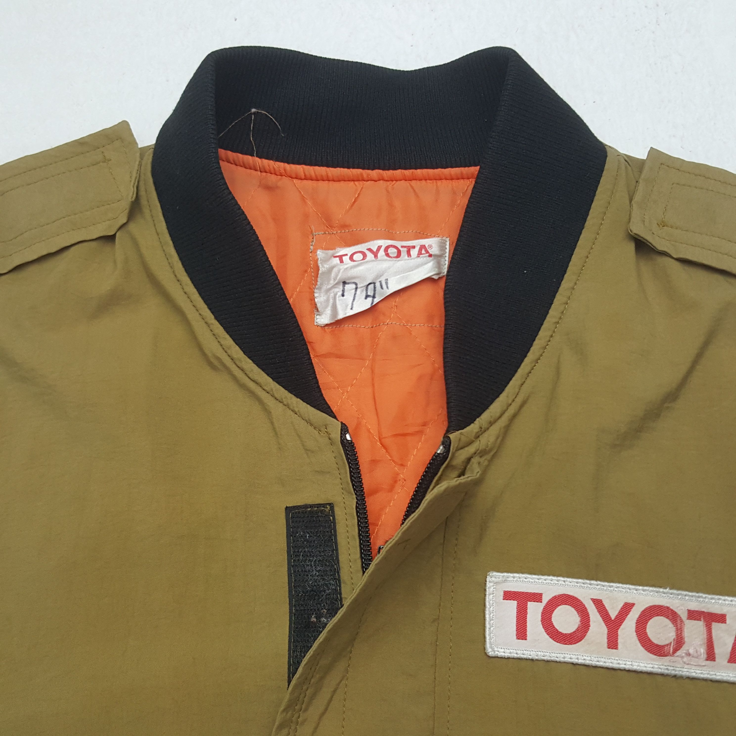 Vintage Vintage Toyota Tecno Racing Bombet Jacket Size US L / EU 52-54 / 3 - 5 Thumbnail