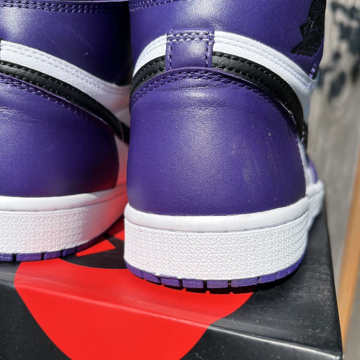 Nike Nike air jordan 1 court purple size 9 men Size US 9 / EU 42 - 7 Thumbnail