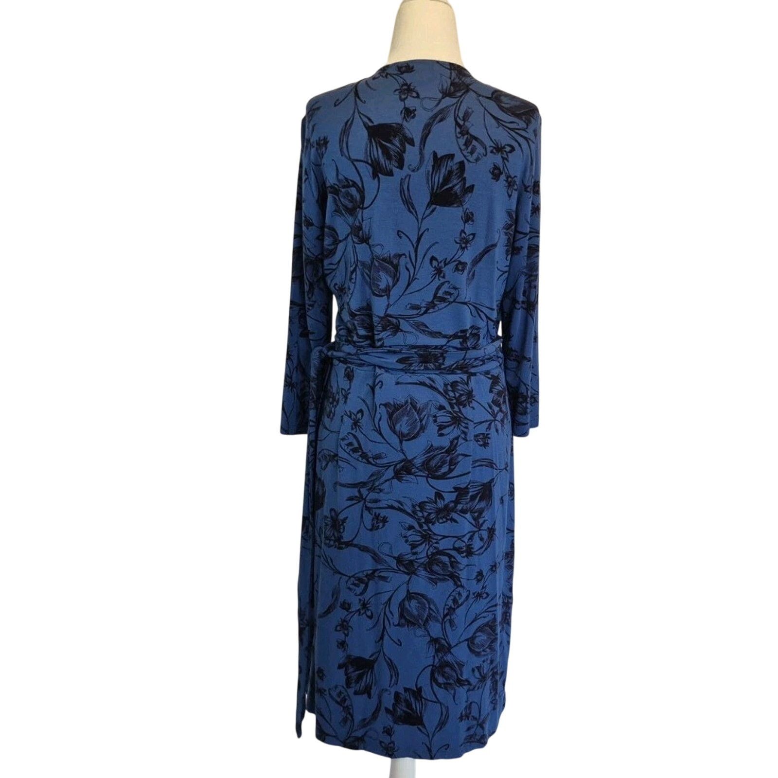 Hobbs London Hobbs London Blue Floral Blue Black Midi Wrap Dress US 10 Size L / US 10 / IT 46 - 2 Thumbnail