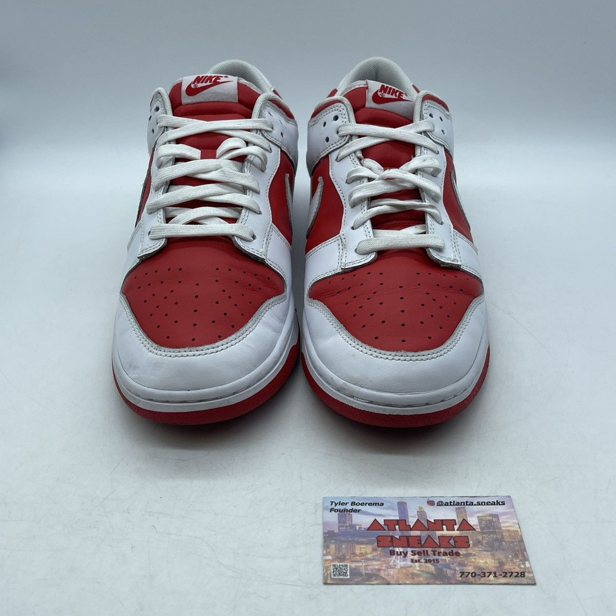Nike Dunk low championship red Size US 12 / EU 45 - 2 Thumbnail