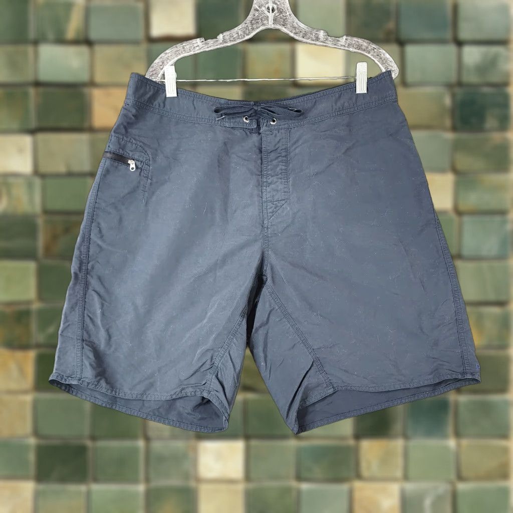 Patagonia Patagonia Board Shorts Mens Bottom 38 Blue 100% Nylon Swim Shorts Size 38 Size US 38 / EU 54 - 1 Thumbnail
