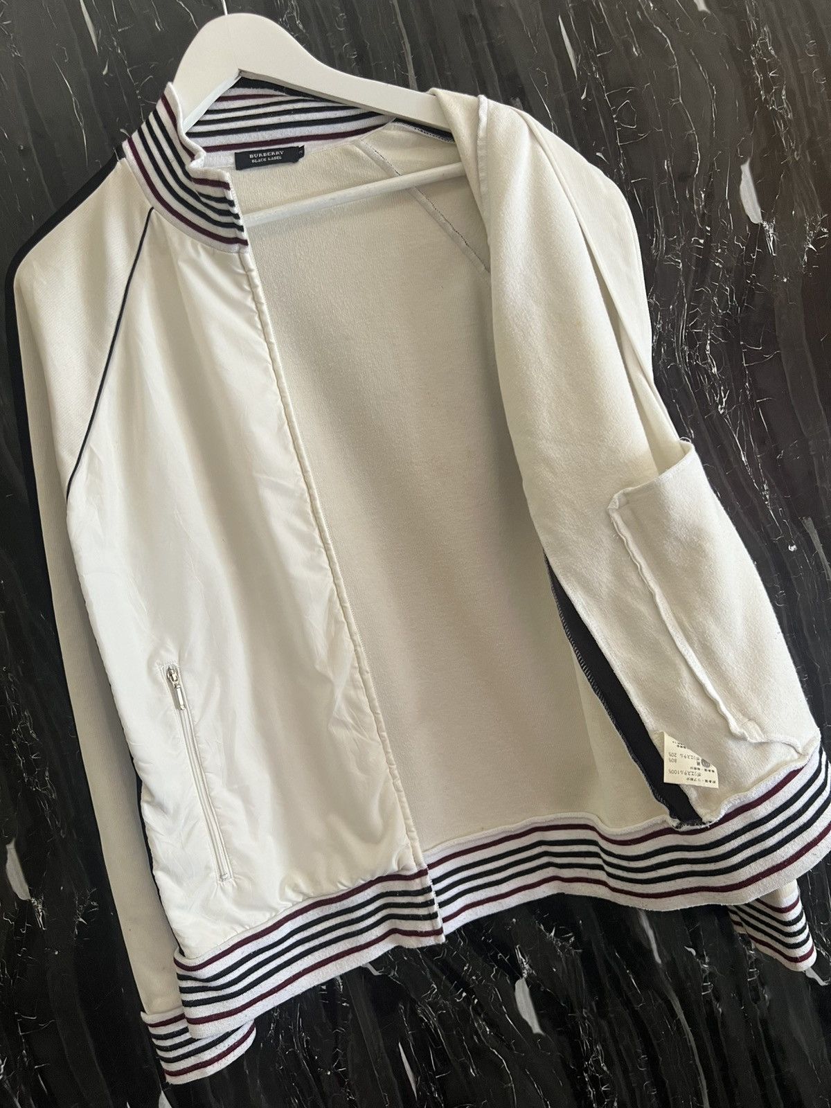 Burberry Burberry Small Logo Sweater – Luxury Minimal Streetwear Size US M / EU 48-50 / 2 - 6 Thumbnail