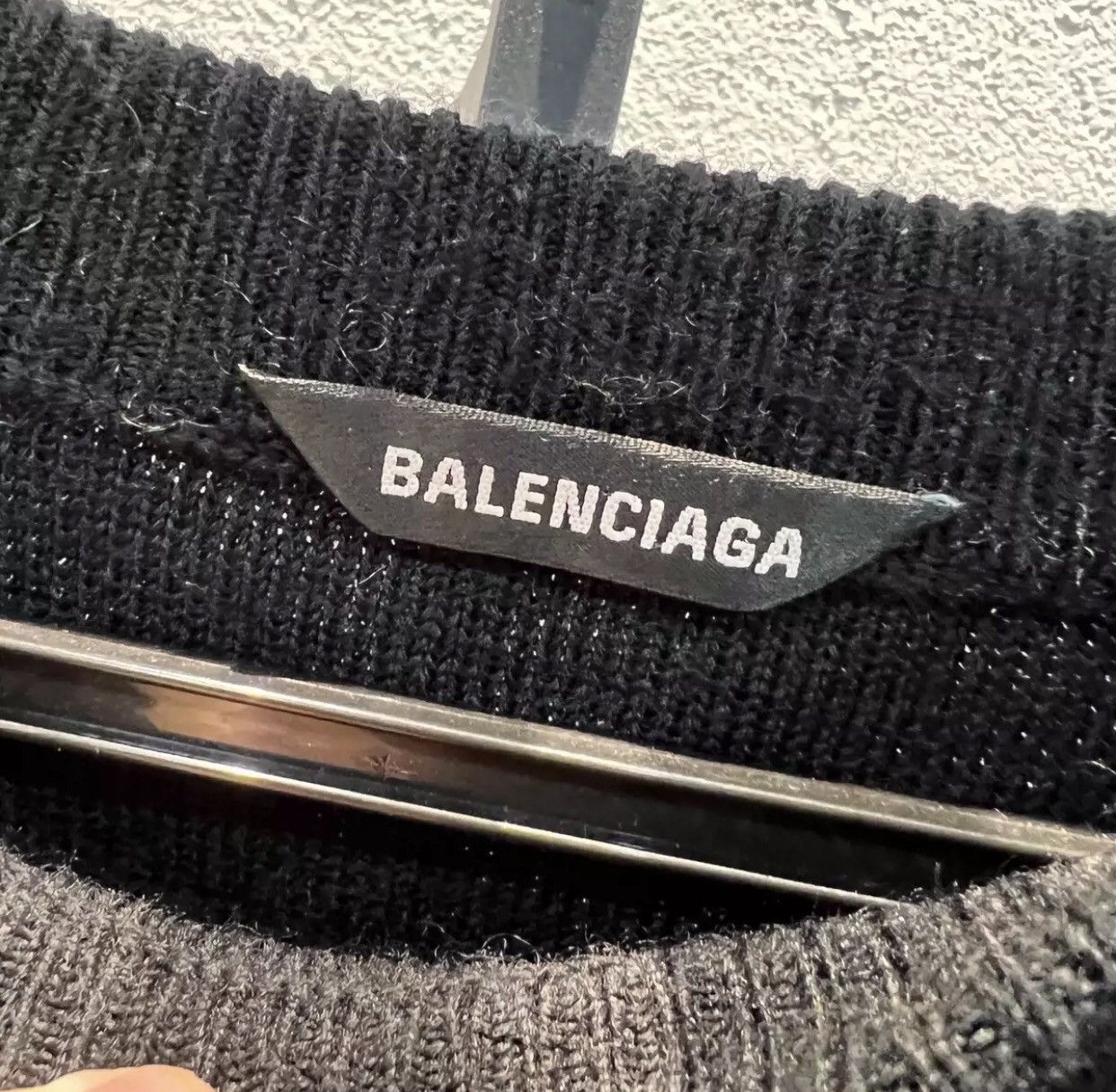 Balenciaga Balenciaga 7-language sweater2412-Nextarrow Size US S / EU 44-46 / 1 - 3 Thumbnail