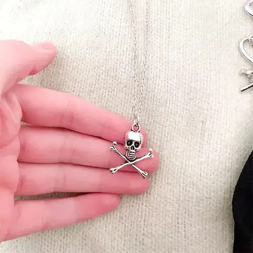 Jewelry Fashion Skull Pendant Necklace Size ONE SIZE - 4 Thumbnail