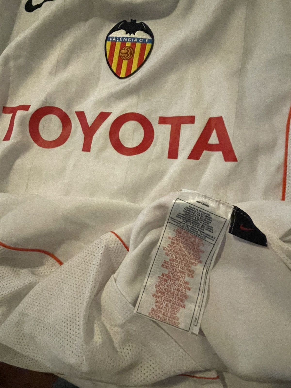 Nike Valencia 2004-2005 Jersey #6 Nikon Size US S / EU 44-46 / 1 - 4 Thumbnail
