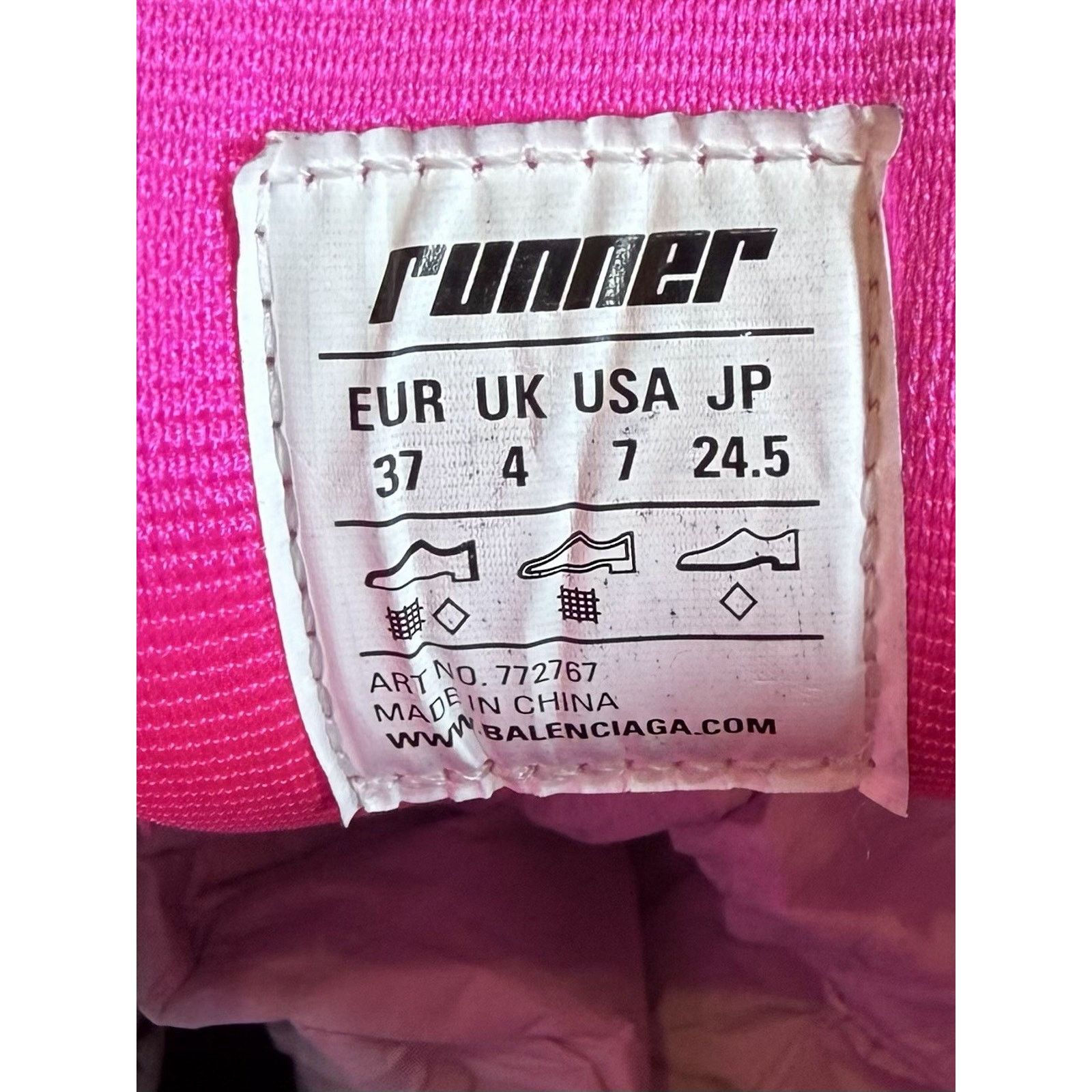 Balenciaga Size 37EU/7W - Balenciaga Runner Black Pink NEW Size US 7 / IT 37 - 9 Thumbnail