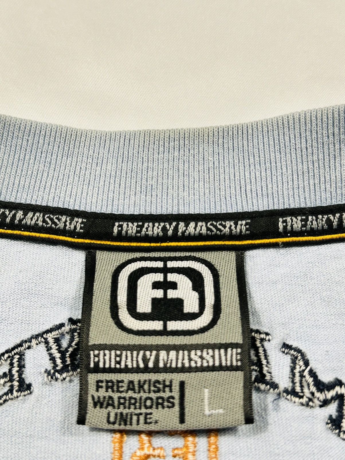 Other Y2K Freaky Massive Streetwear 2000s Denim Graphic T Shirt Size US L / EU 52-54 / 3 - 9 Thumbnail