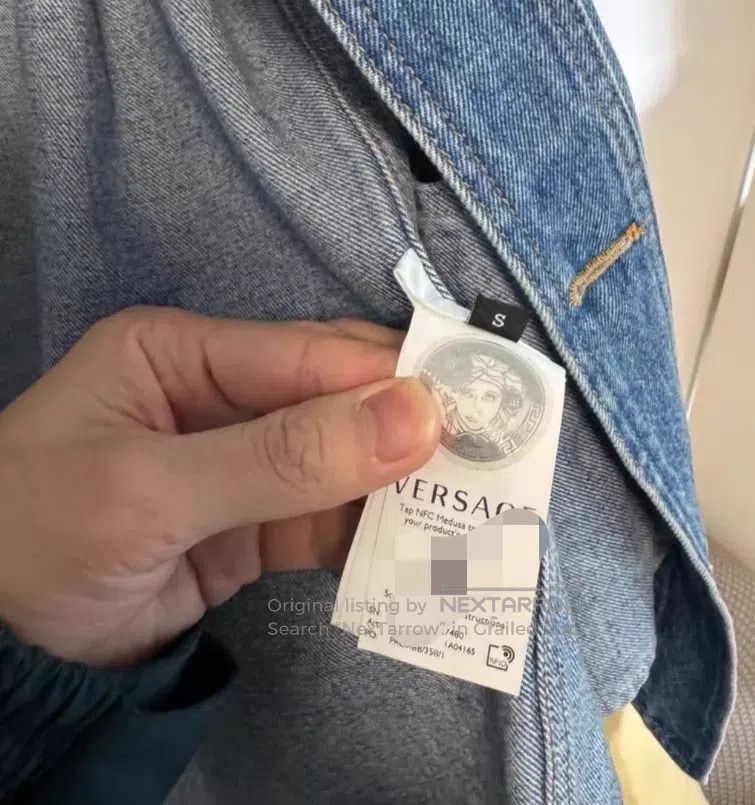 Versace Versace Classic denim shirt Size US M / EU 48-50 / 2 - 3 Thumbnail