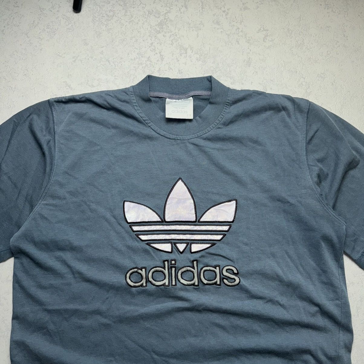 Adidas Adidas Vintage T-shirt Reflective Embroidered Logo 90s Size US L / EU 52-54 / 3 - 3 Thumbnail