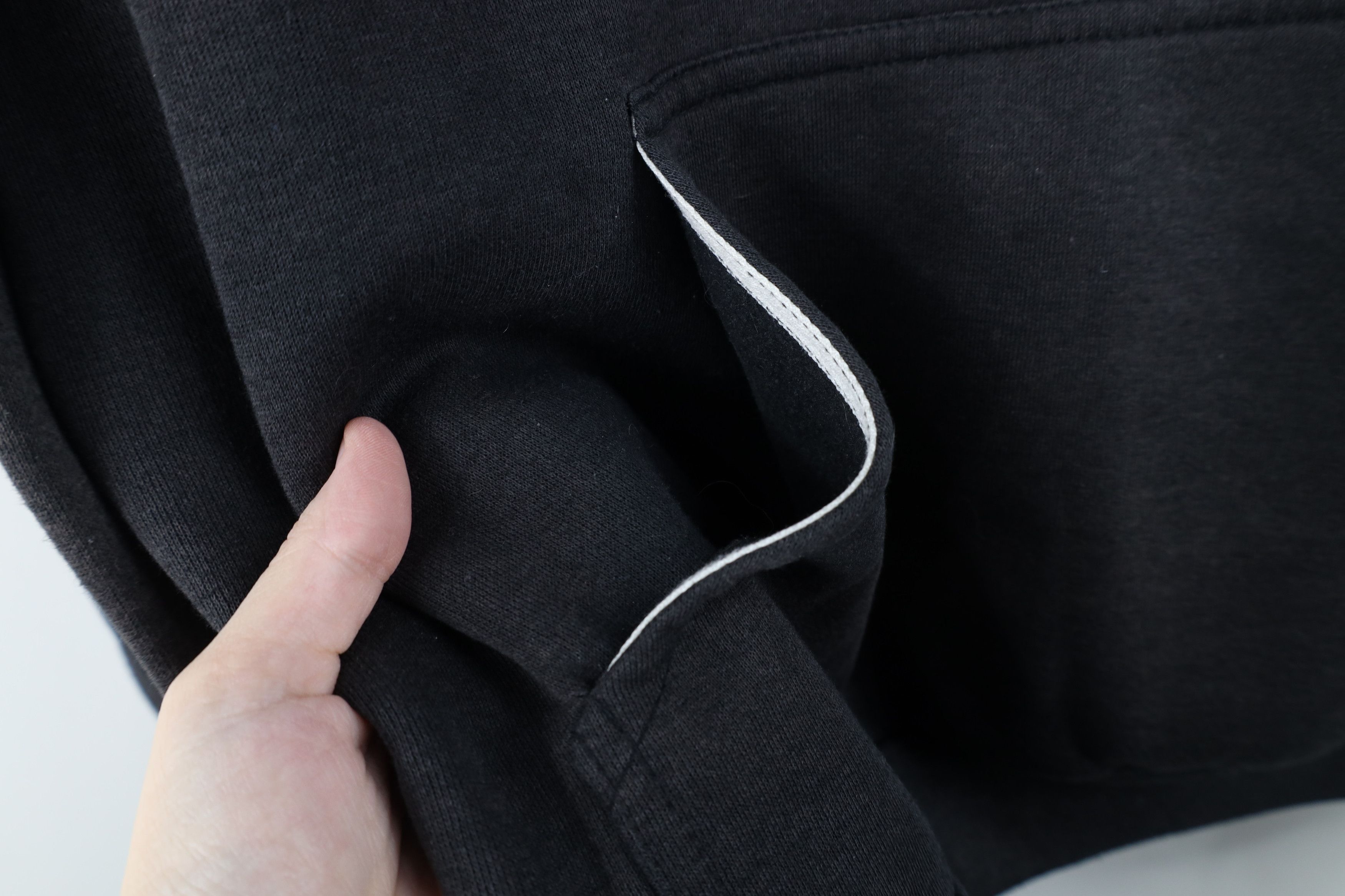 Vintage Vintage 80s 90s Streetwear Striped Hoodie Sweatshirt Black Size US S / EU 44-46 / 1 - 7 Thumbnail