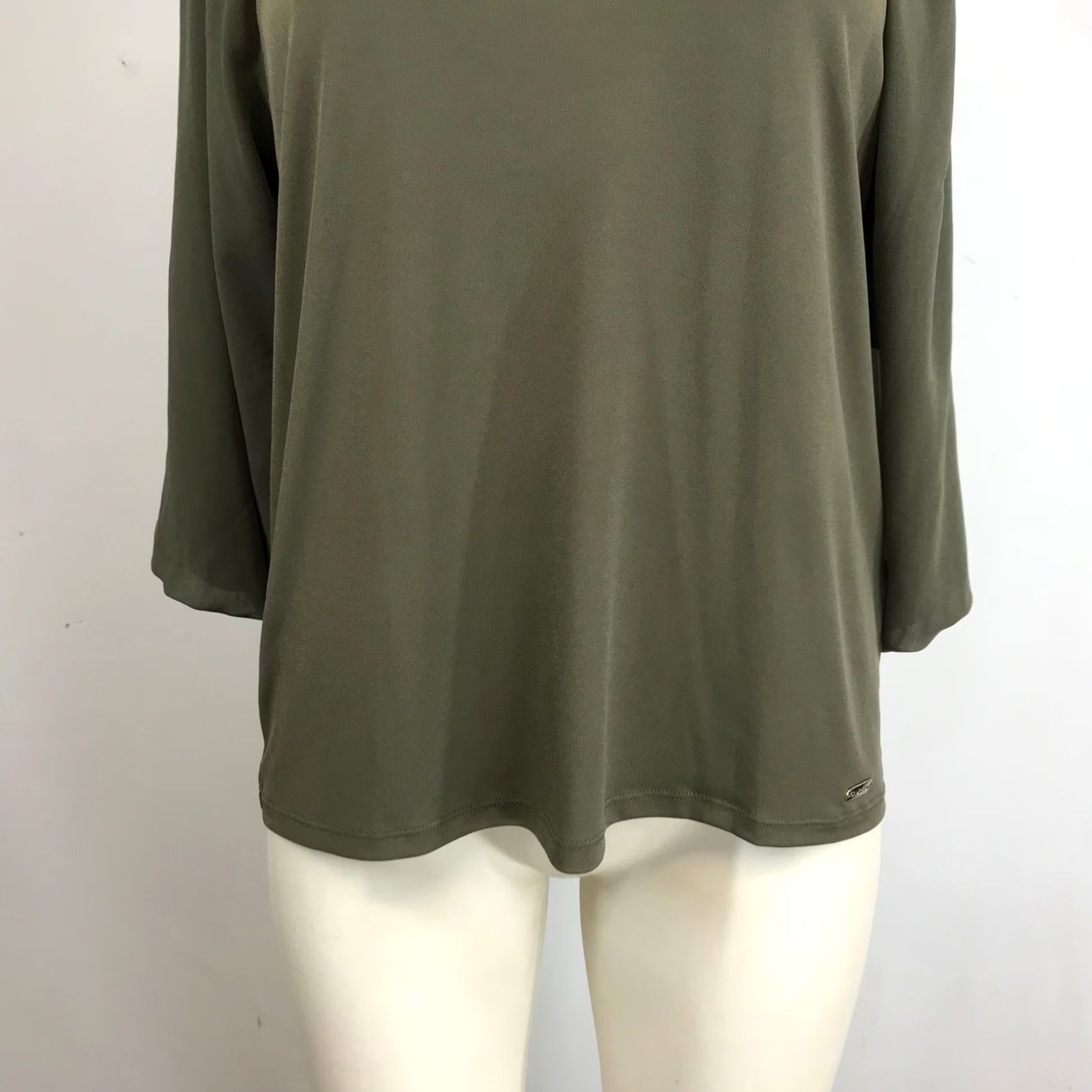 Calvin Klein VINTAGE: Calvin Klein Women Small Olive Green 3/4 Sleeve Boat Neck Top Modern Essentials Size S / US 4 / IT 40 - 3 Thumbnail