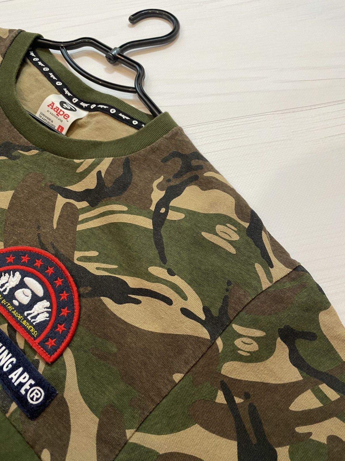Aape Aape by A Bathing Ape Big logo y2k Camo T shirt Size US L / EU 52-54 / 3 - 13 Thumbnail