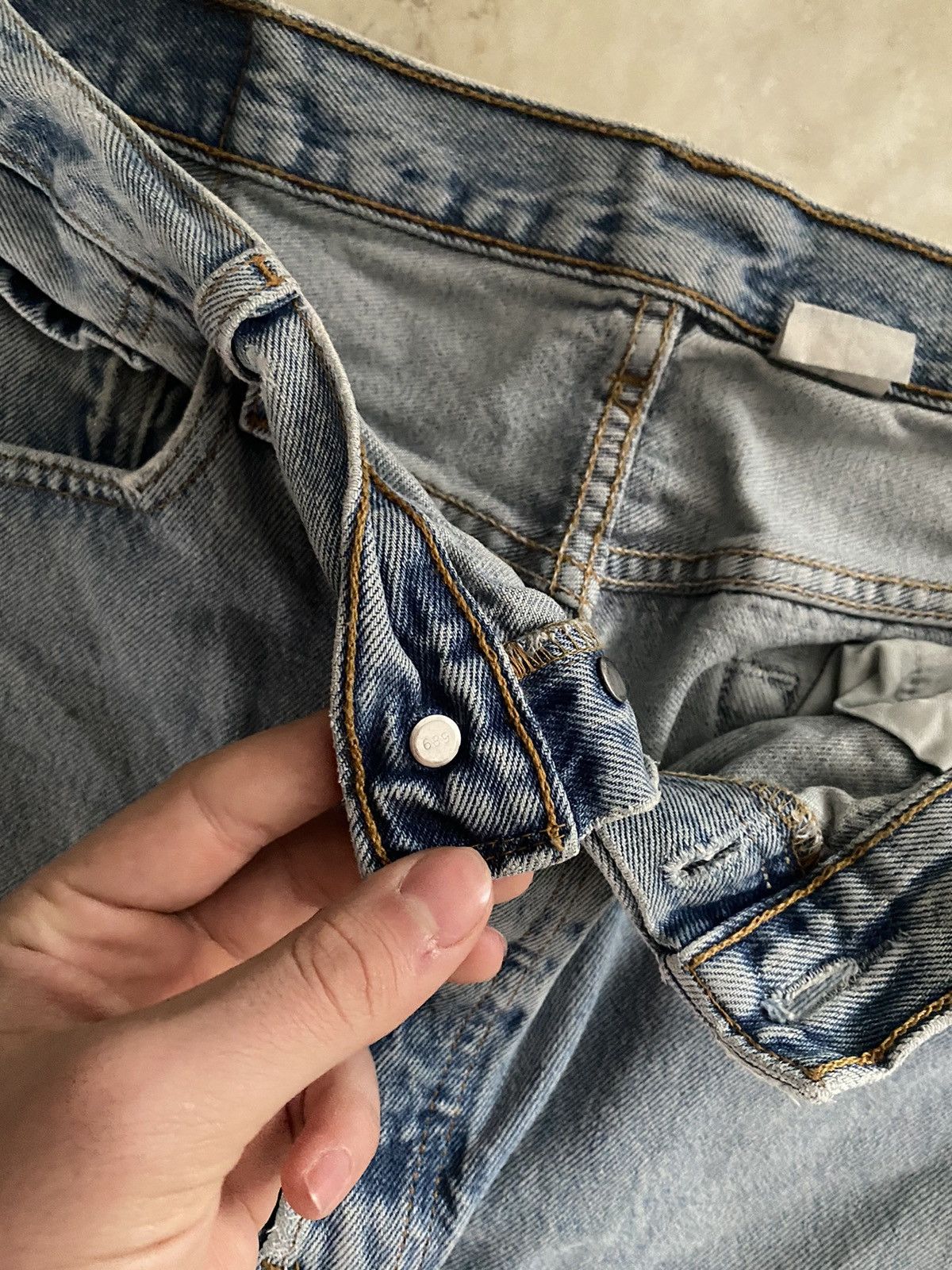 Levi's Vintage Levis Baggy Jeans Blue 501 Usa 2000s Y2K Streetwear Size US 35 - 8 Thumbnail