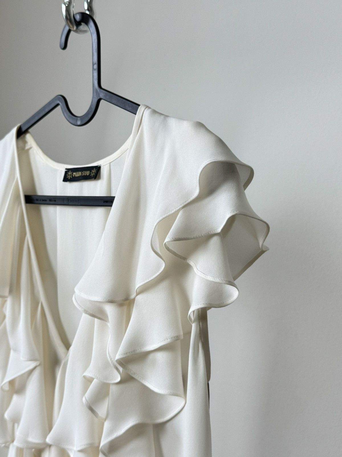 plein sud Plein Sud 2007s Archive Y2K Silk Ruffle Top Blouse Size M / US 6-8 / IT 42-44 - 8 Thumbnail