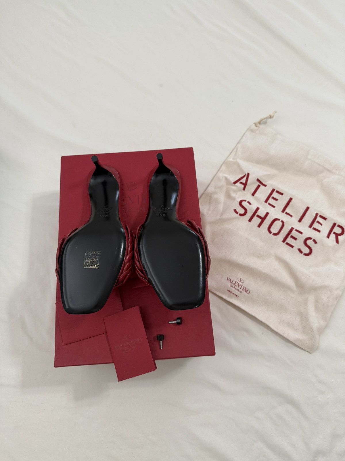 Valentino NWT VALENTINO GARAVANI ATELIER Rose Sandal Burgundy Red35.5 Size US 5.5 / IT 35.5 - 4 Thumbnail