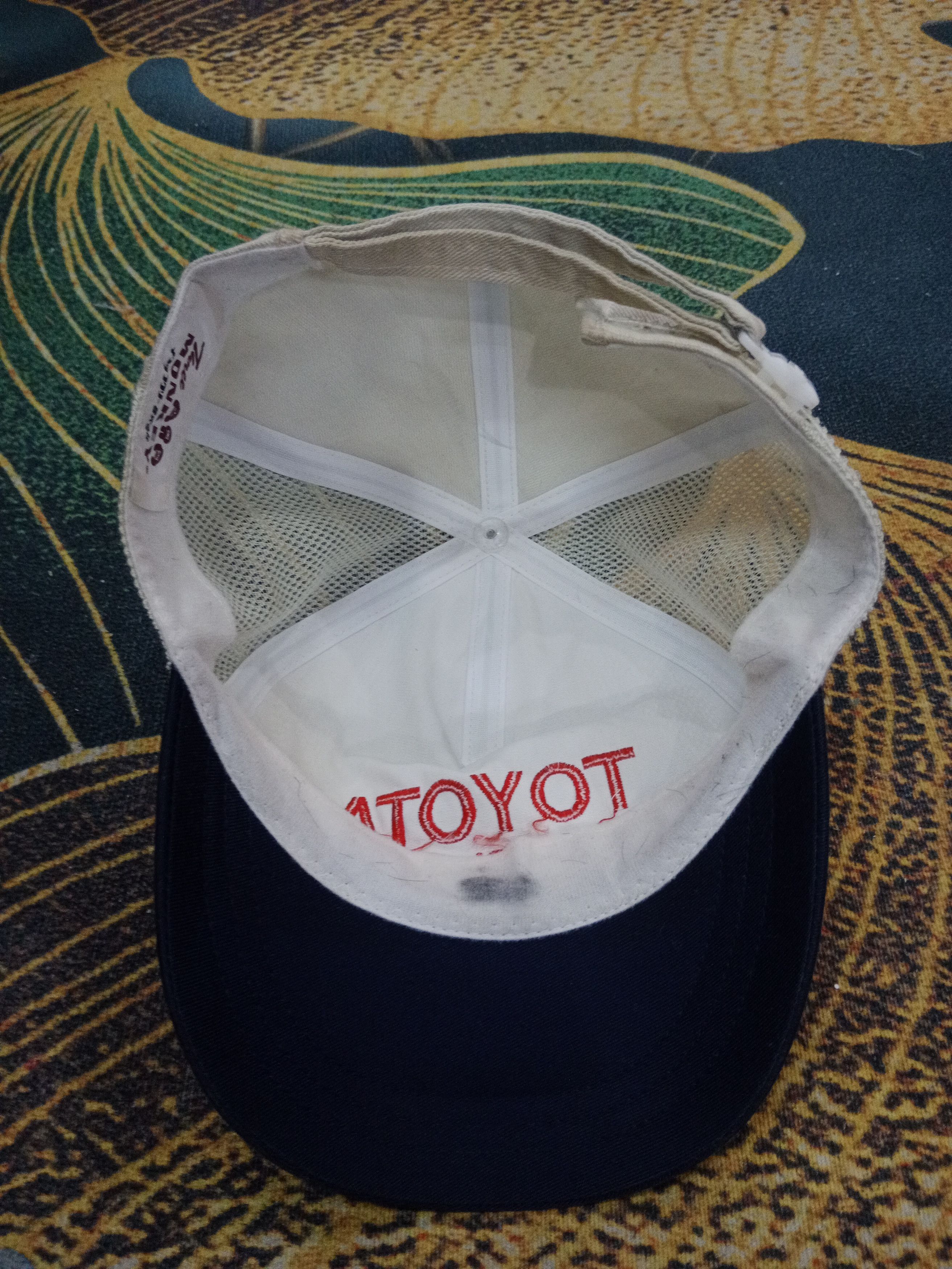 Other TOYOTA PART DISTRIBUTOR CAP Size ONE SIZE - 2 Thumbnail