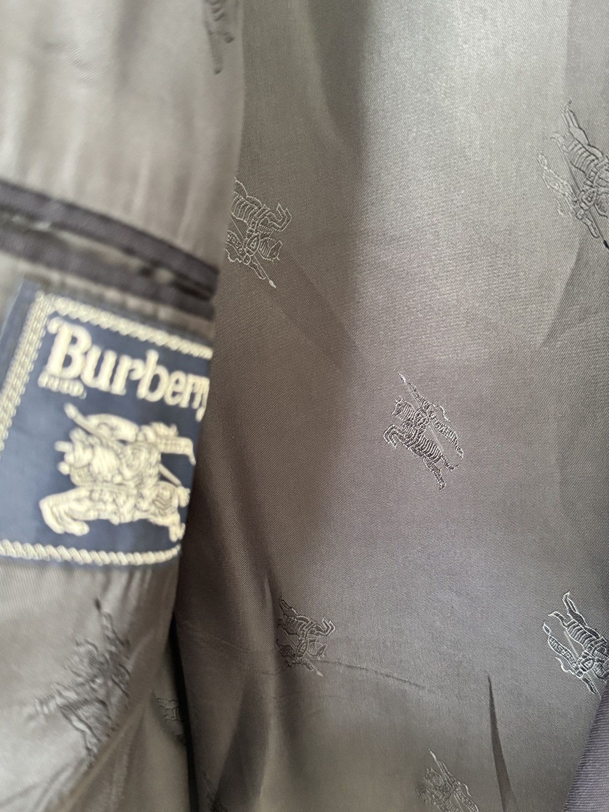 Burberry Burberrys Size 42R - 9 Thumbnail