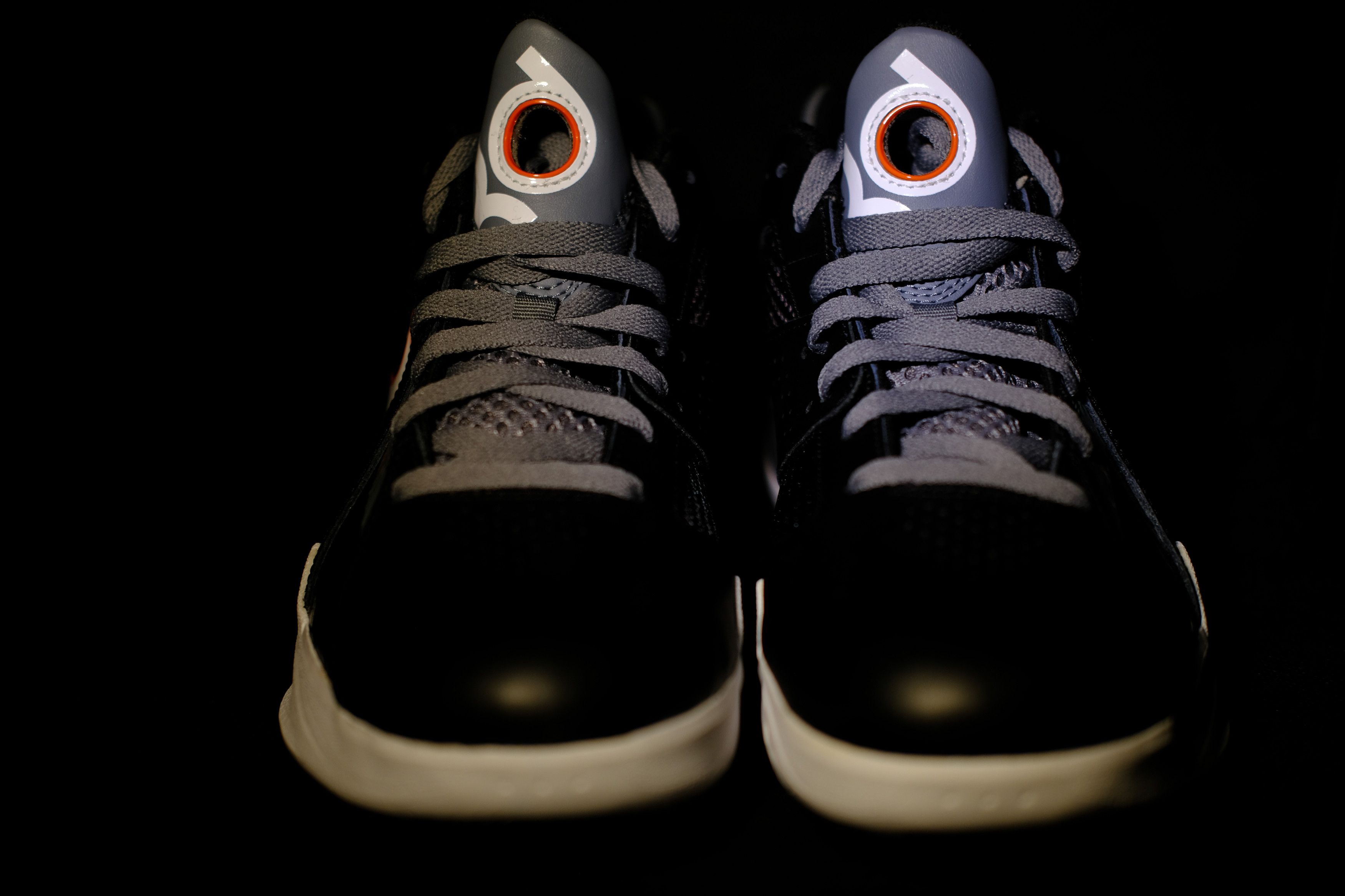 Nike 2010 NIKE Zoom KD 3 Kevin Durant Black Orange Size US 8.5 / EU 41-42 - 5 Thumbnail