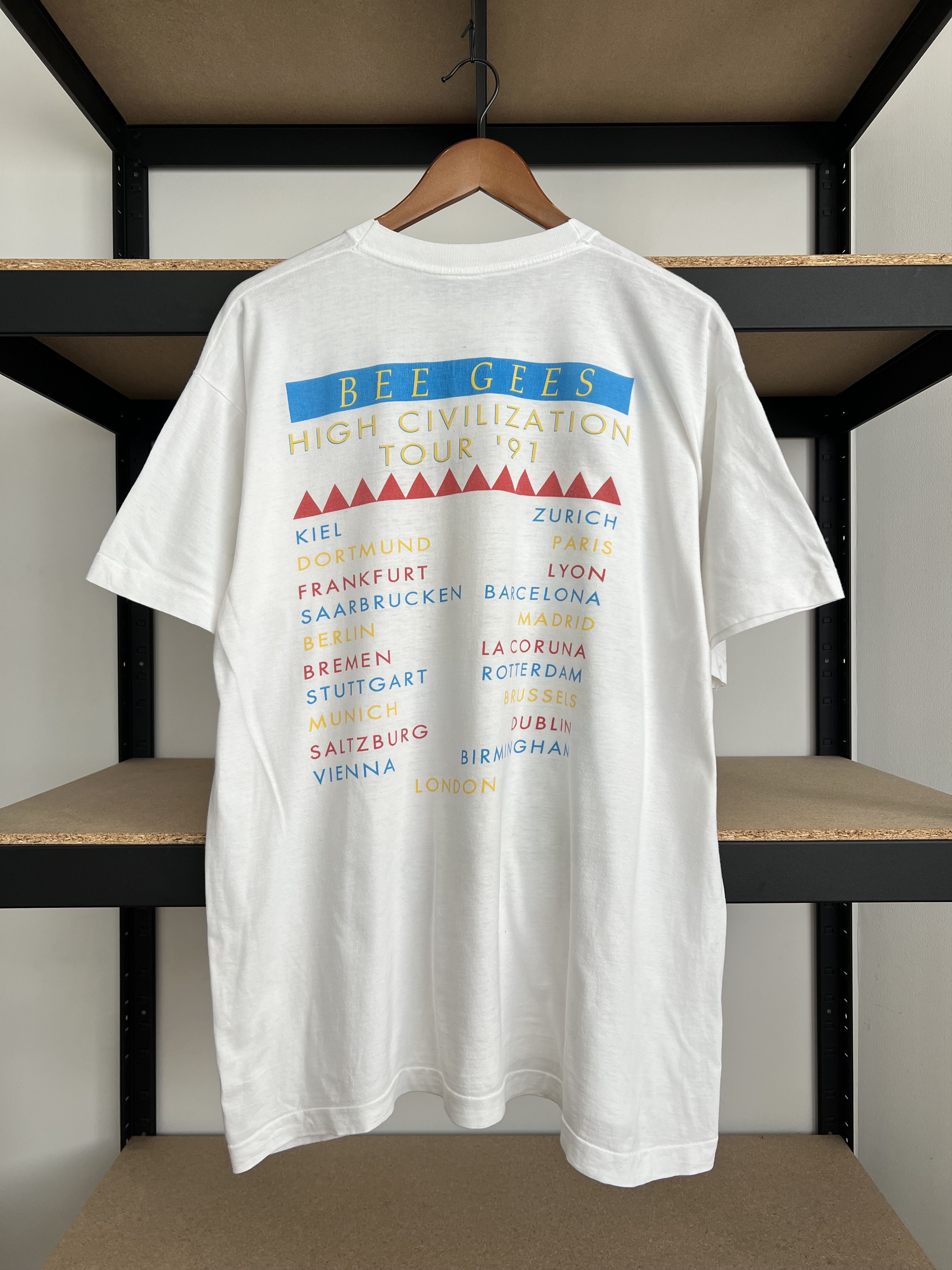 Band Tees Vintage 1991 Bee Gees High Civilization Promo White T-shirt Size US XL / EU 56 / 4 - 2 Thumbnail