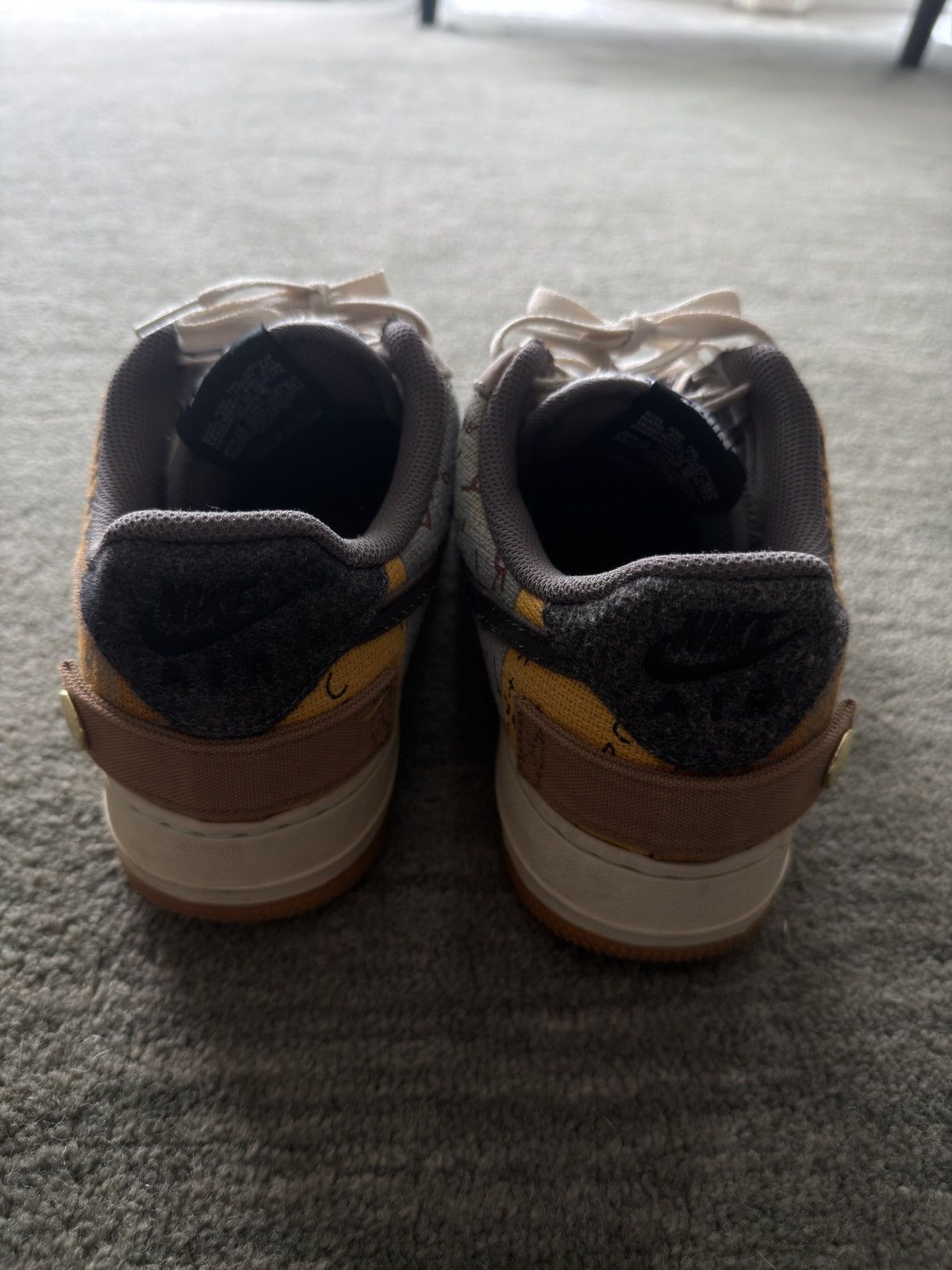 Nike × Travis Scott TRAVIS SCOTT X NIKE AIR FORCE 1 LOW Size US 9.5 / EU 42-43 - 5 Thumbnail