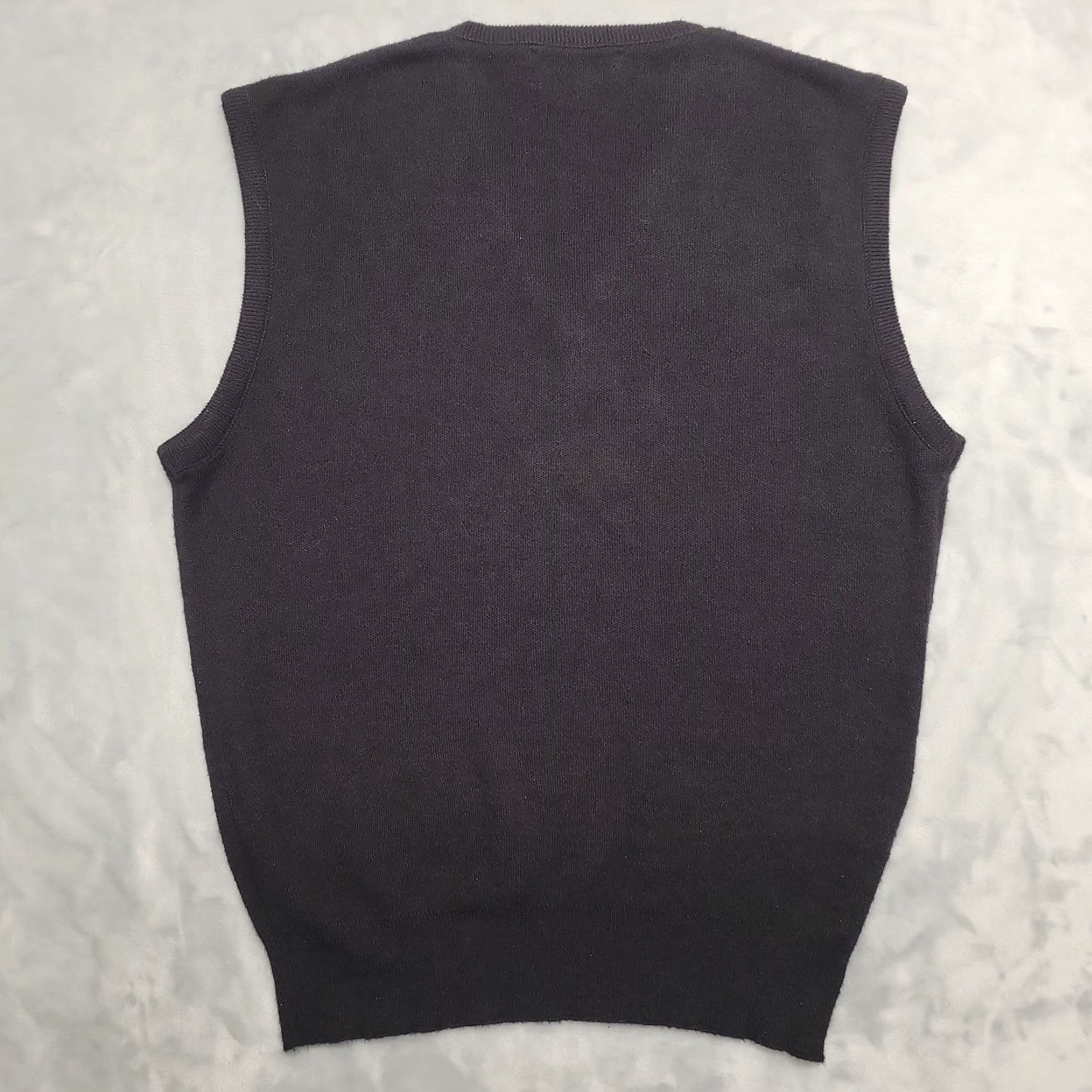 Vintage VINTAGE Puritan Sweater Vest Mens XL Black 100% Orlon Grandpa V Neck Made in USA Vest Men XL Black Classic American Pattern Solid Sleeveless Knit Size US XL / EU 56 / 4 - 4 Thumbnail