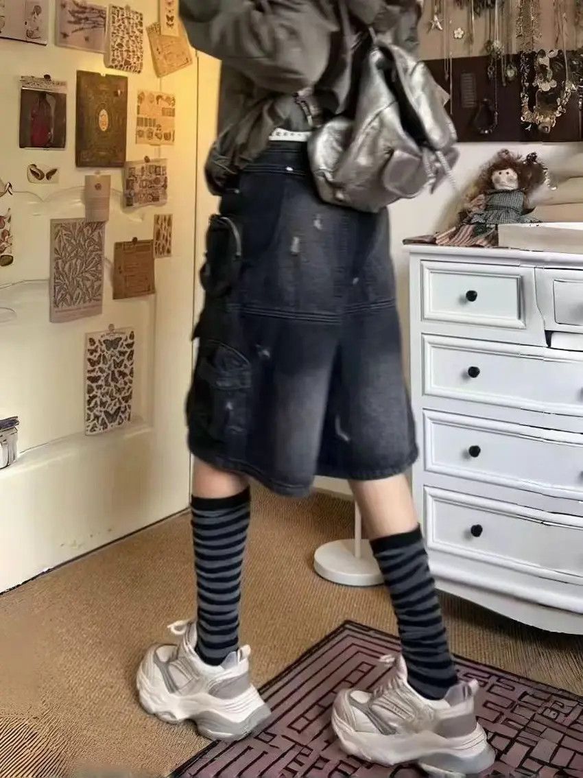 Designer × Japanese Brand Faded Washed Heavy Duty Workwear Denim Shorts Size US 33 - 3 Thumbnail