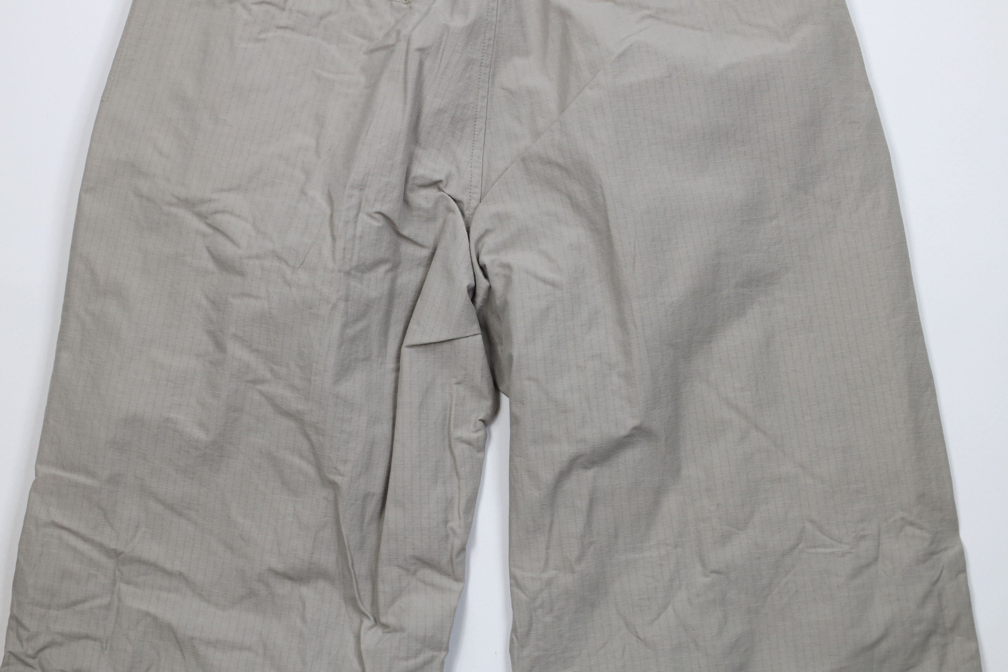 Tommy Hilfiger Vintage Y2K 2000 Tommy Hilfiger Wide Leg Windbreaker Pants Size US 34 / EU 50 - 11 Thumbnail