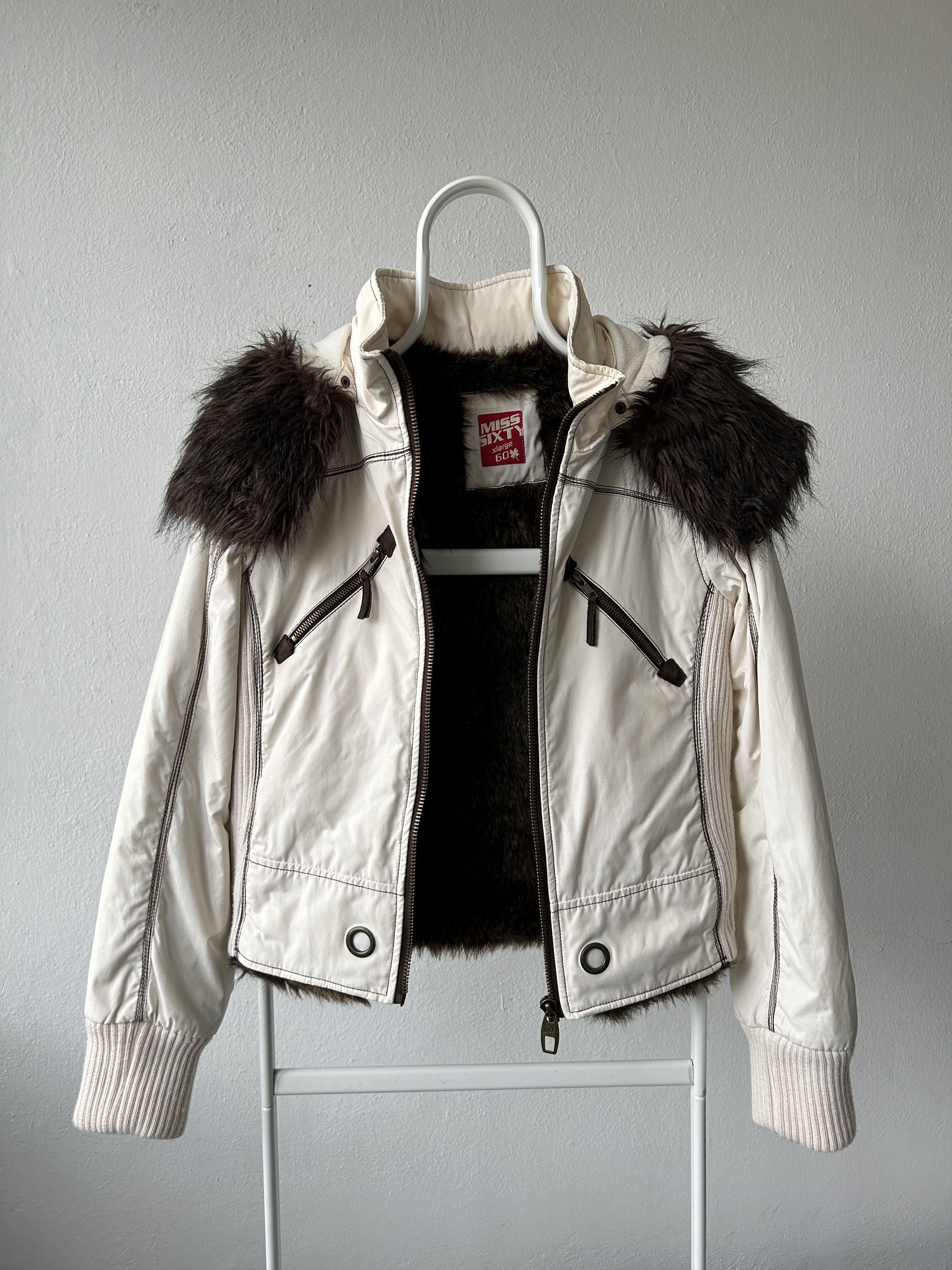 Miss Sixty Archive y2k Miss Sixty faux fur lined hooded bomber Size XL / US 12-14 / IT 48-50 - 15 Thumbnail