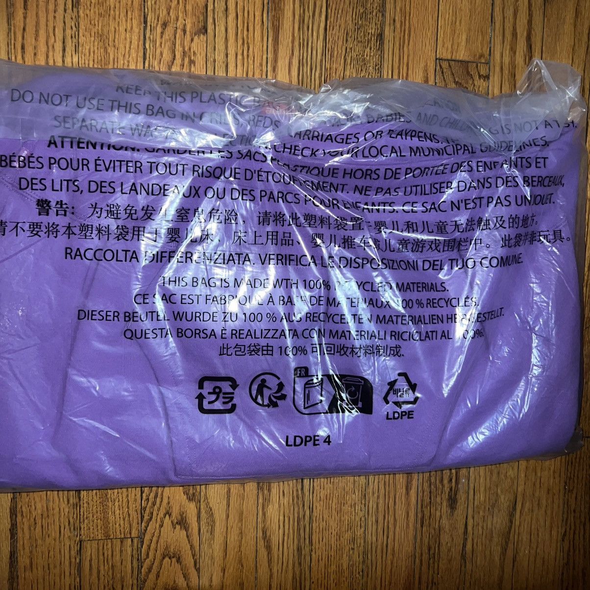 Supreme Supreme Satin Applique Hooded Sweatshirt Violet Size: XL Size US XL / EU 56 / 4 - 6 Thumbnail