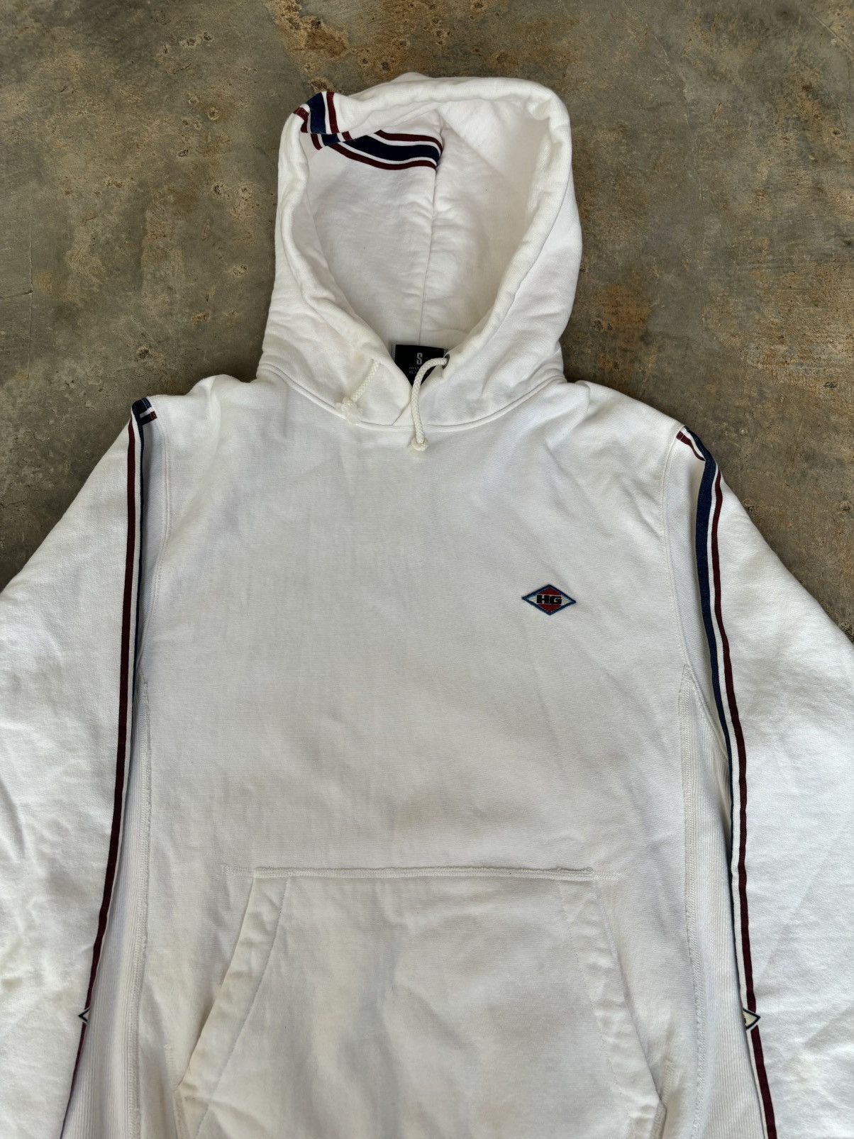 Hysteric Glamour Hysteric Glamour Hg Logo Small Hoodie Size US S / EU 44-46 / 1 - 2 Thumbnail