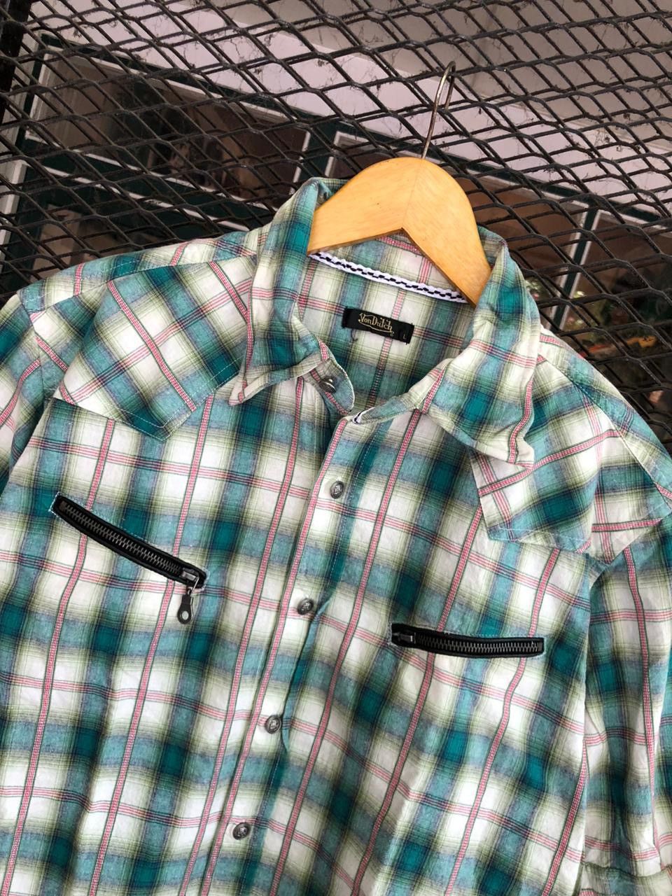 Von Dutch VON DUTCH PLAID BUTTON SHIRT Size US L / EU 52-54 / 3 - 2 Thumbnail