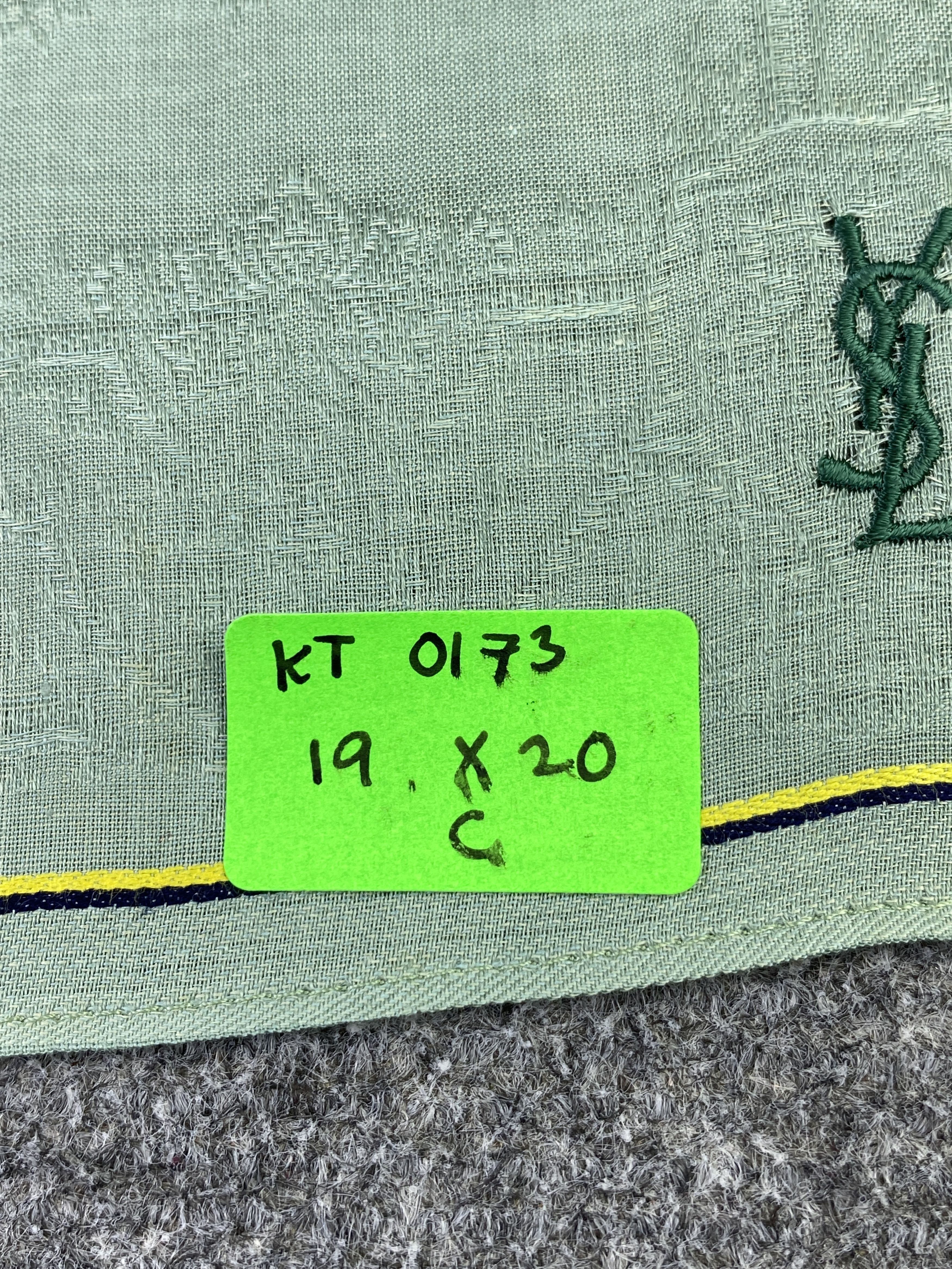 Yves Saint Laurent Yves Saint Laurent Handkerchief / Neckerchief KT0173 Size ONE SIZE - 8 Thumbnail