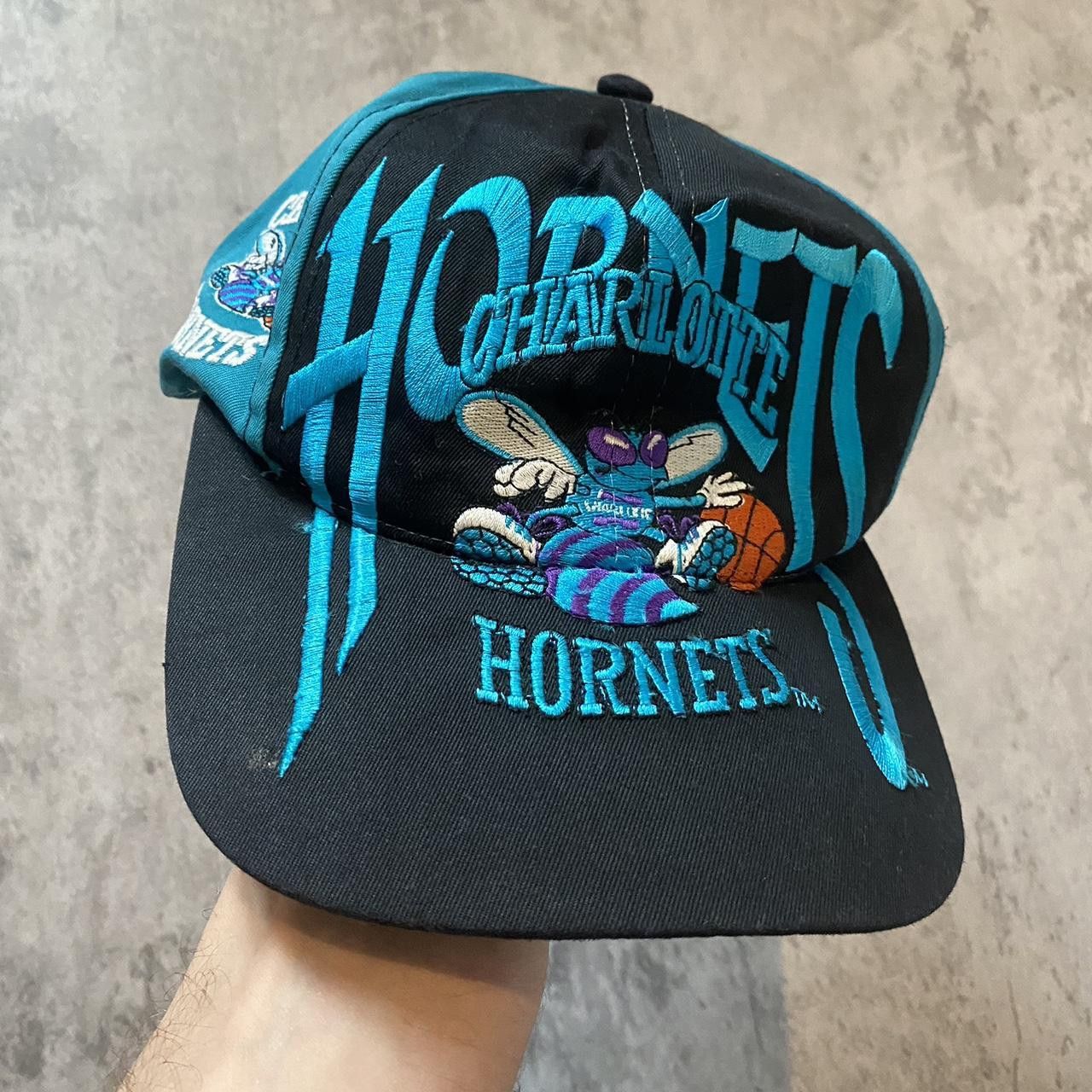 NBA 90s Vintage Retro Charlotte Hornets snapback hat rap hip hop Size ONE SIZE - 1 Thumbnail